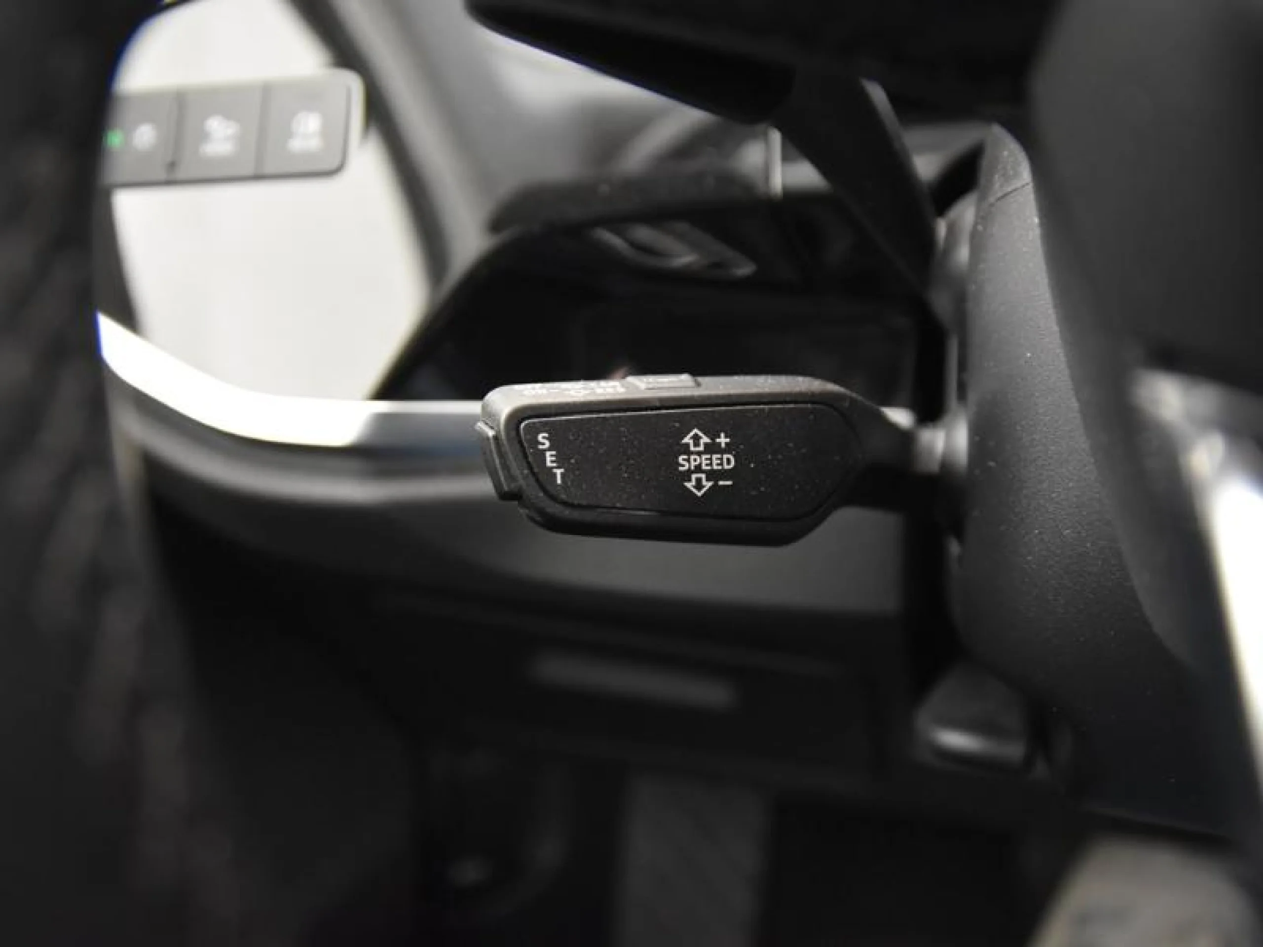 AUDI Q3 35 TDI 110KW (150CV) S TRONIC - Foto 18