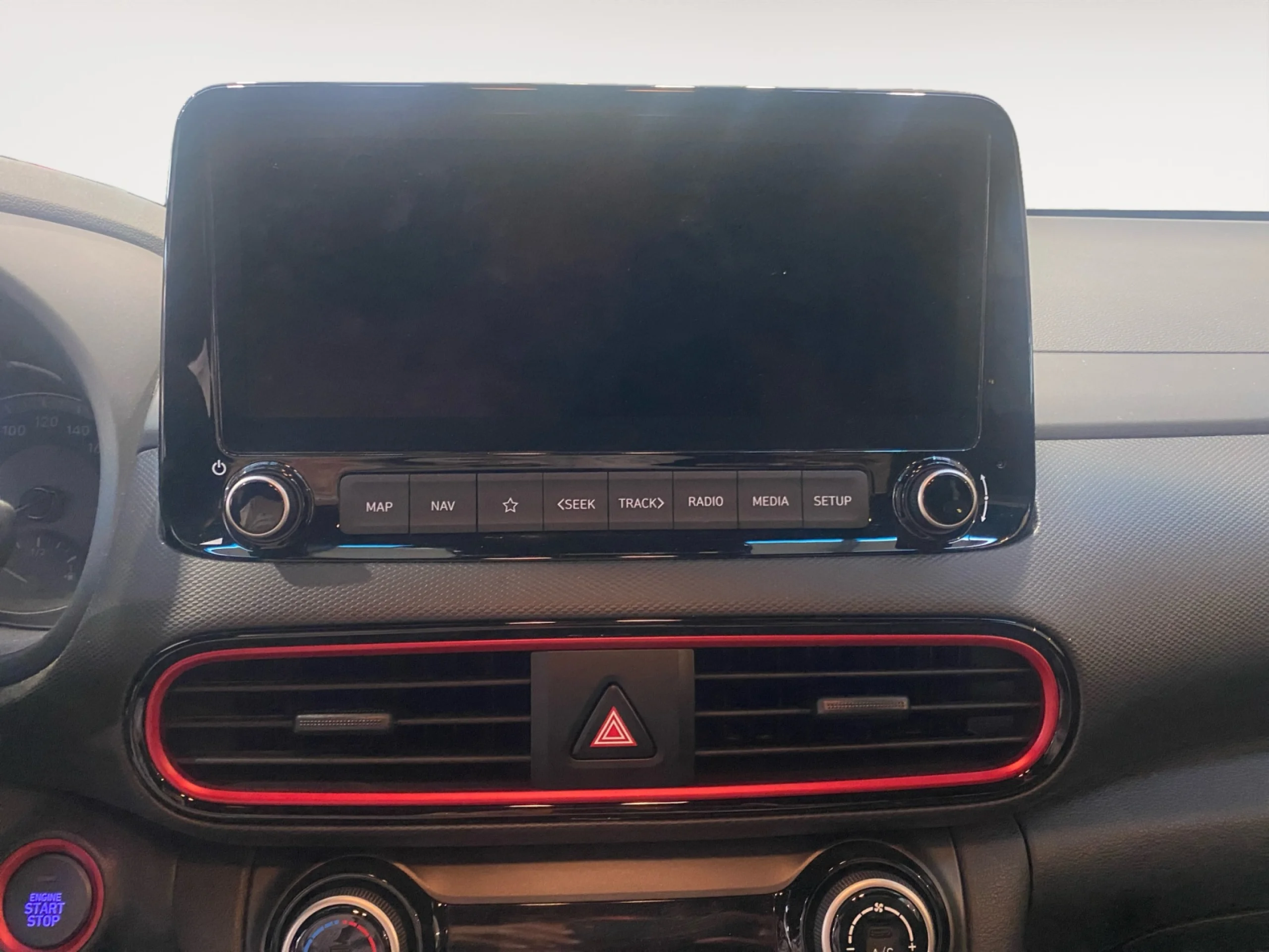 HYUNDAI KONA 1.6 GDI HEV TECNO RED DCT - Foto 9