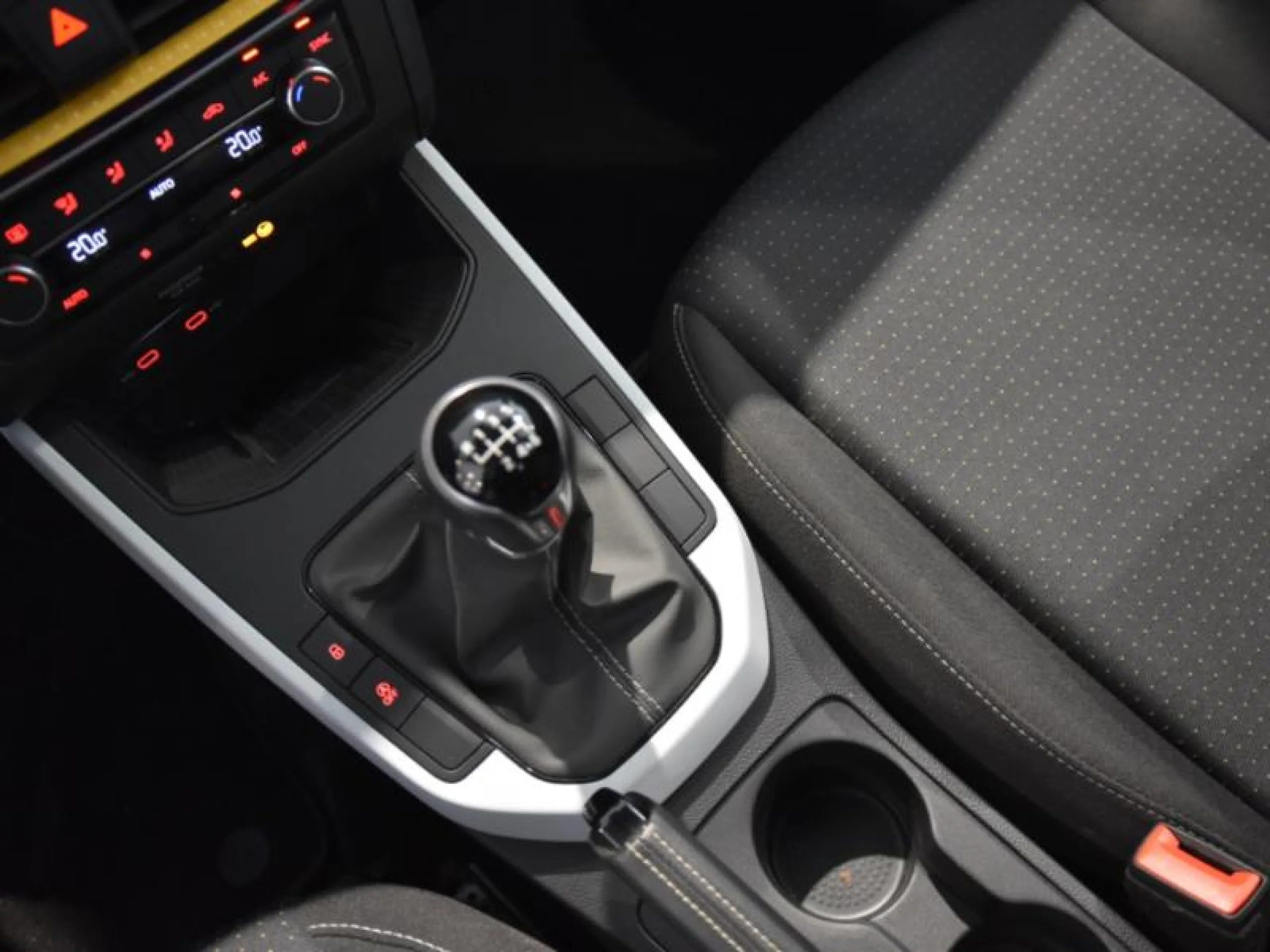 SEAT ARONA 1.0 TSI 81KW (110CV) STYLE - Foto 18
