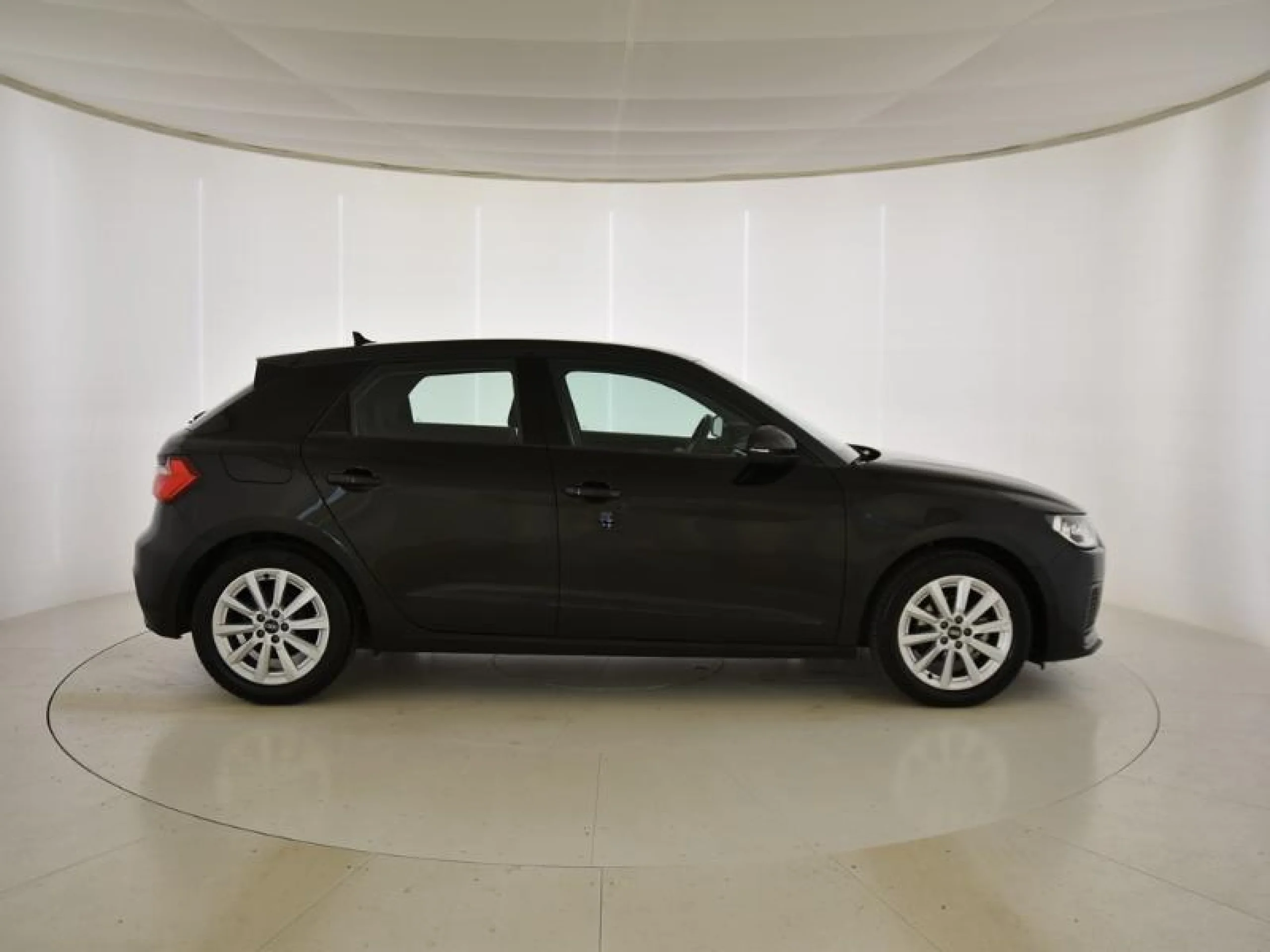AUDI A1 SPORTBACK ADVANCED 25 TFSI 70KW (95CV) - Foto 3