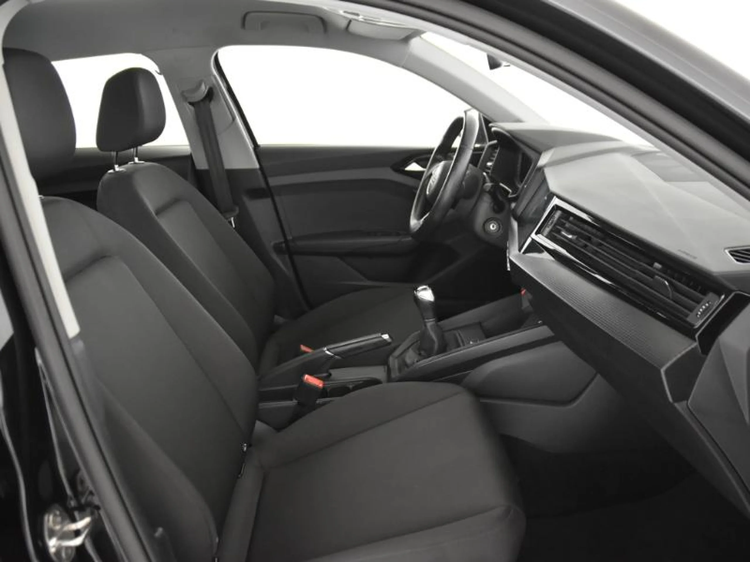 AUDI A1 SPORTBACK ADVANCED 25 TFSI 70KW (95CV) - Foto 6