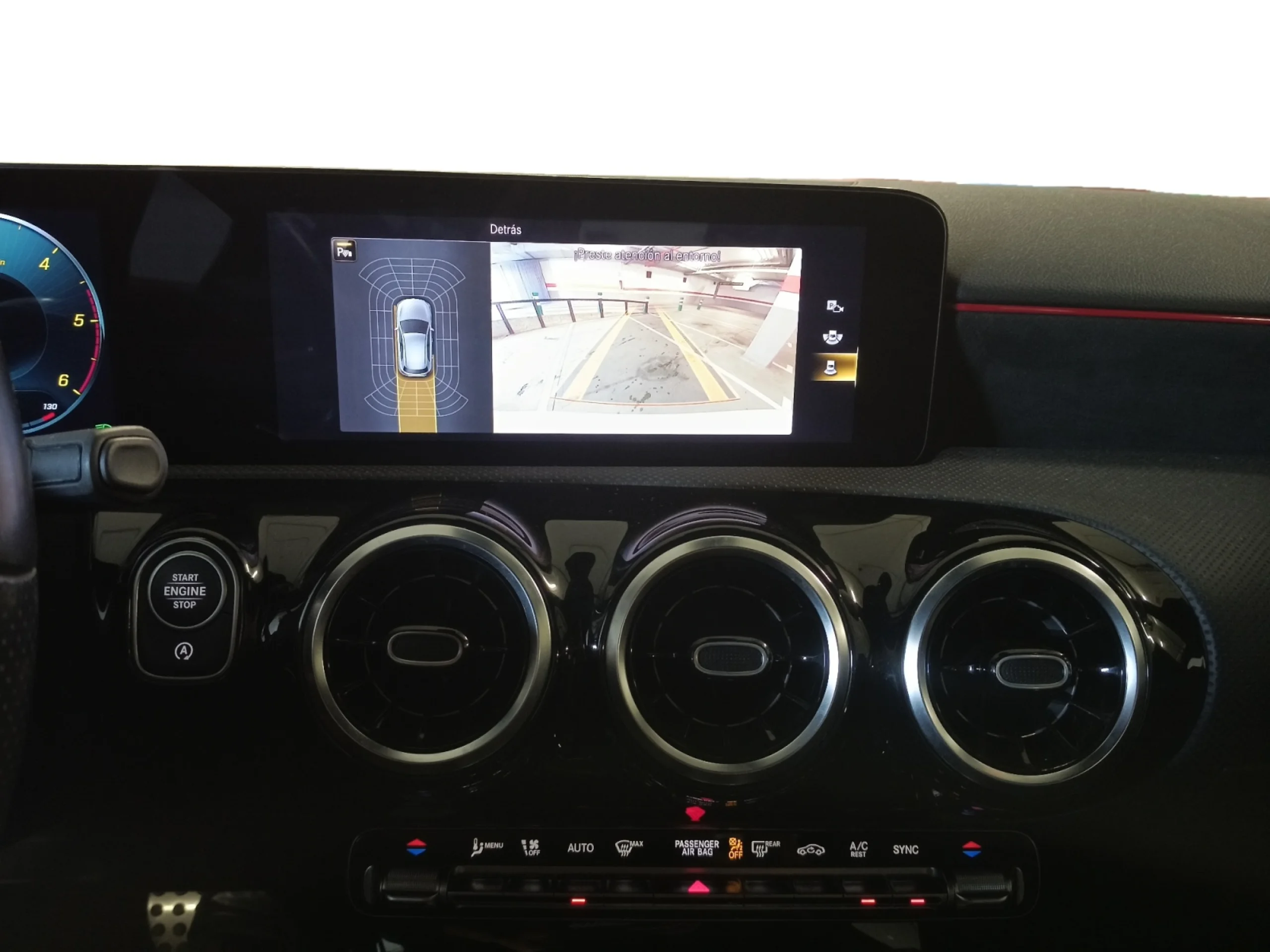 MERCEDES-BENZ CLASE A A 200 D - Foto 9