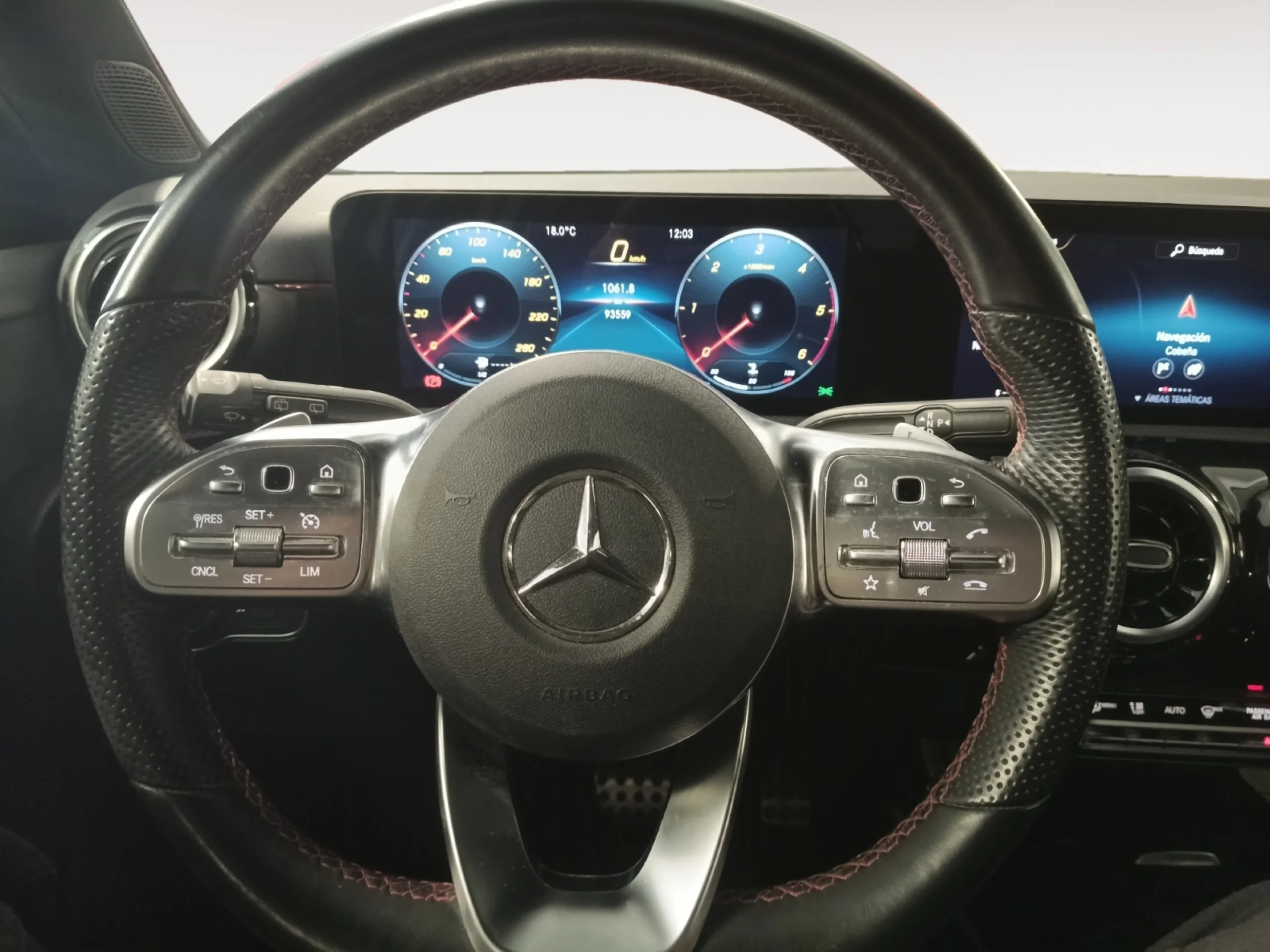 MERCEDES-BENZ CLASE A A 200 D - Foto 11