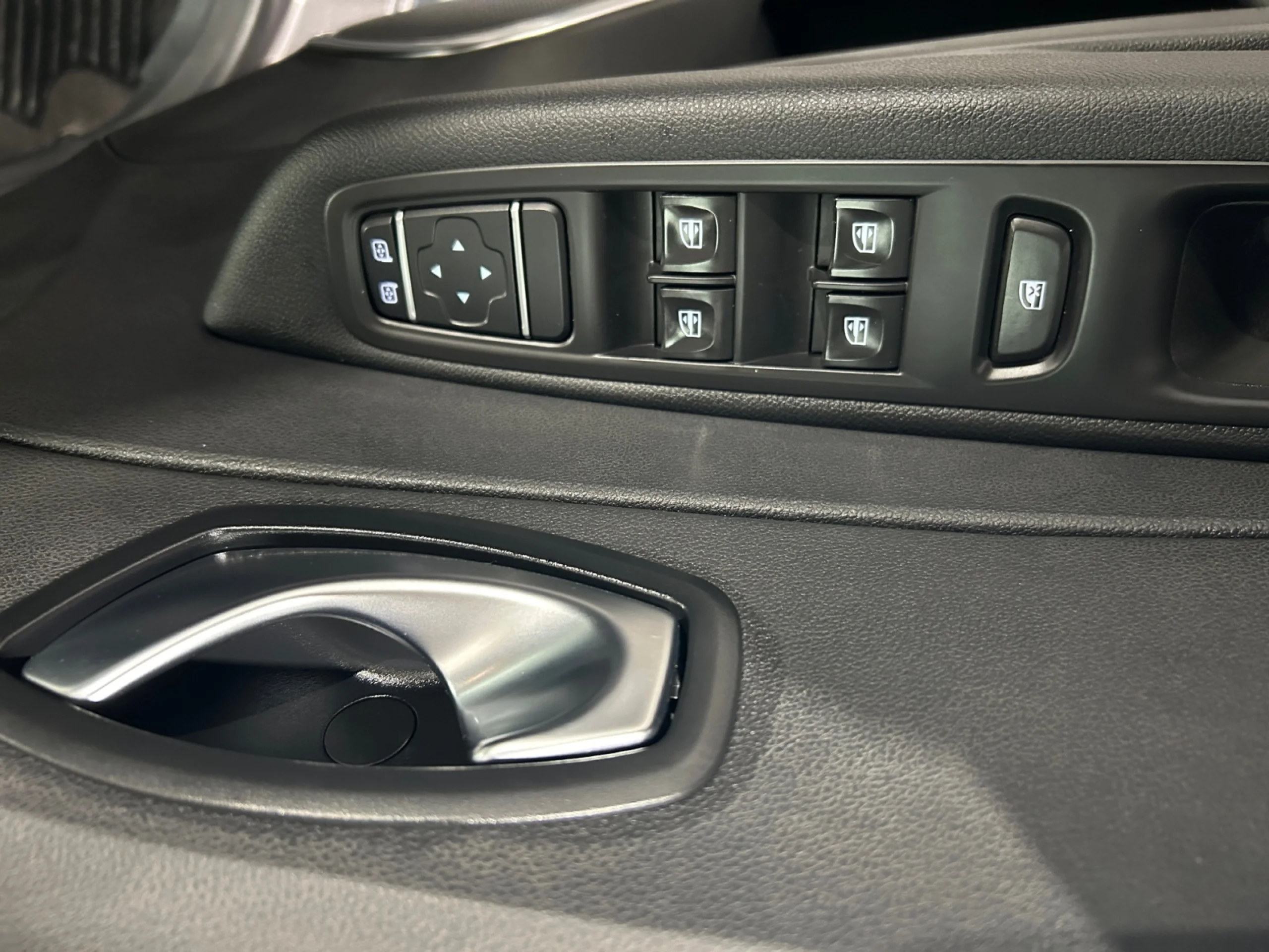RENAULT CAPTUR LIMITED TCE 66KW (90CV)  18 - Foto 12