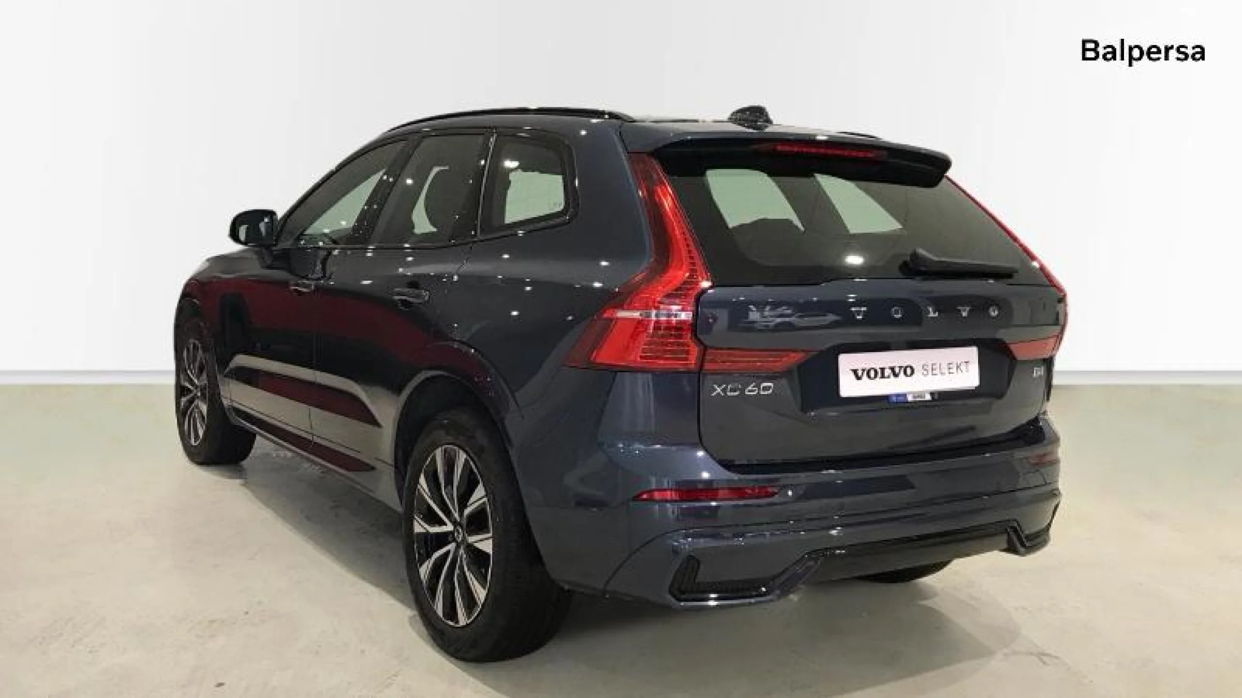 VOLVO XC60 2.0 B4 D PLUS DARK AUTO - Foto 2