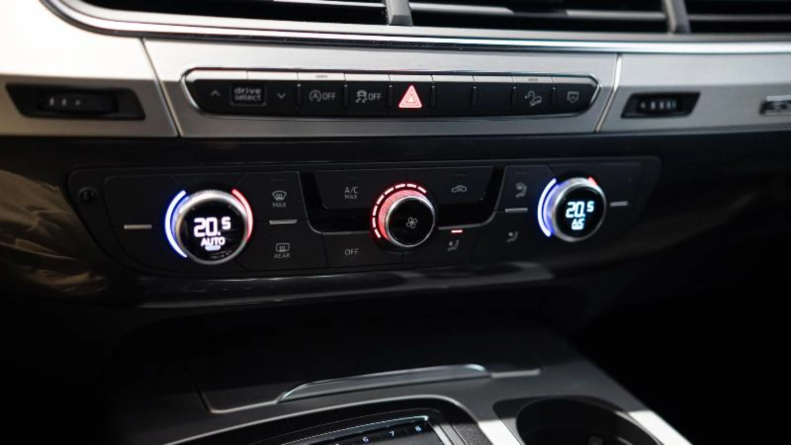AUDI Q7 SPORT 3.0 TDI QUATTRO TIPTRONIC - Foto 18