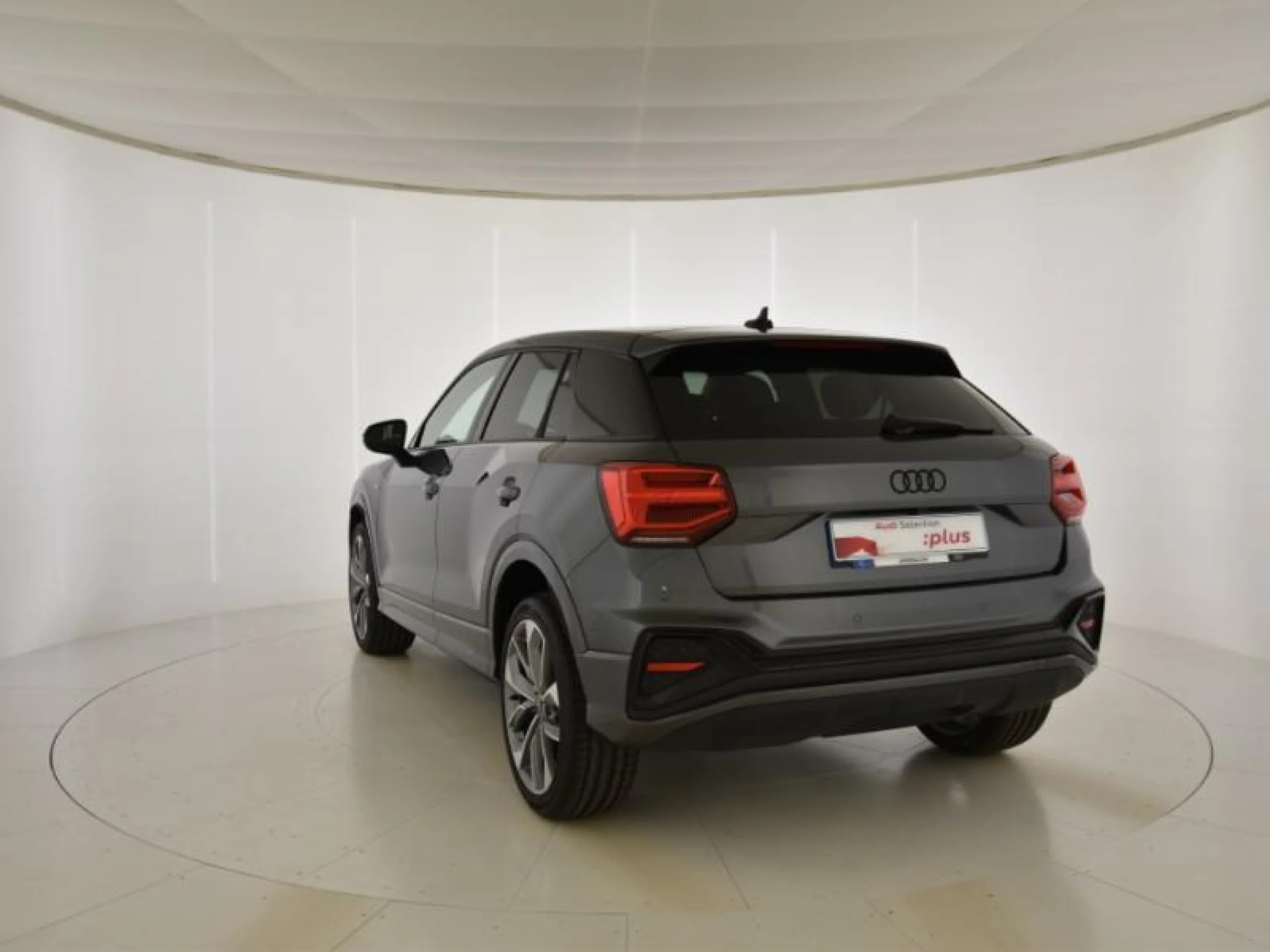AUDI Q2 BLACK LINE 35 TFSI 110KW S TRONIC - Foto 2