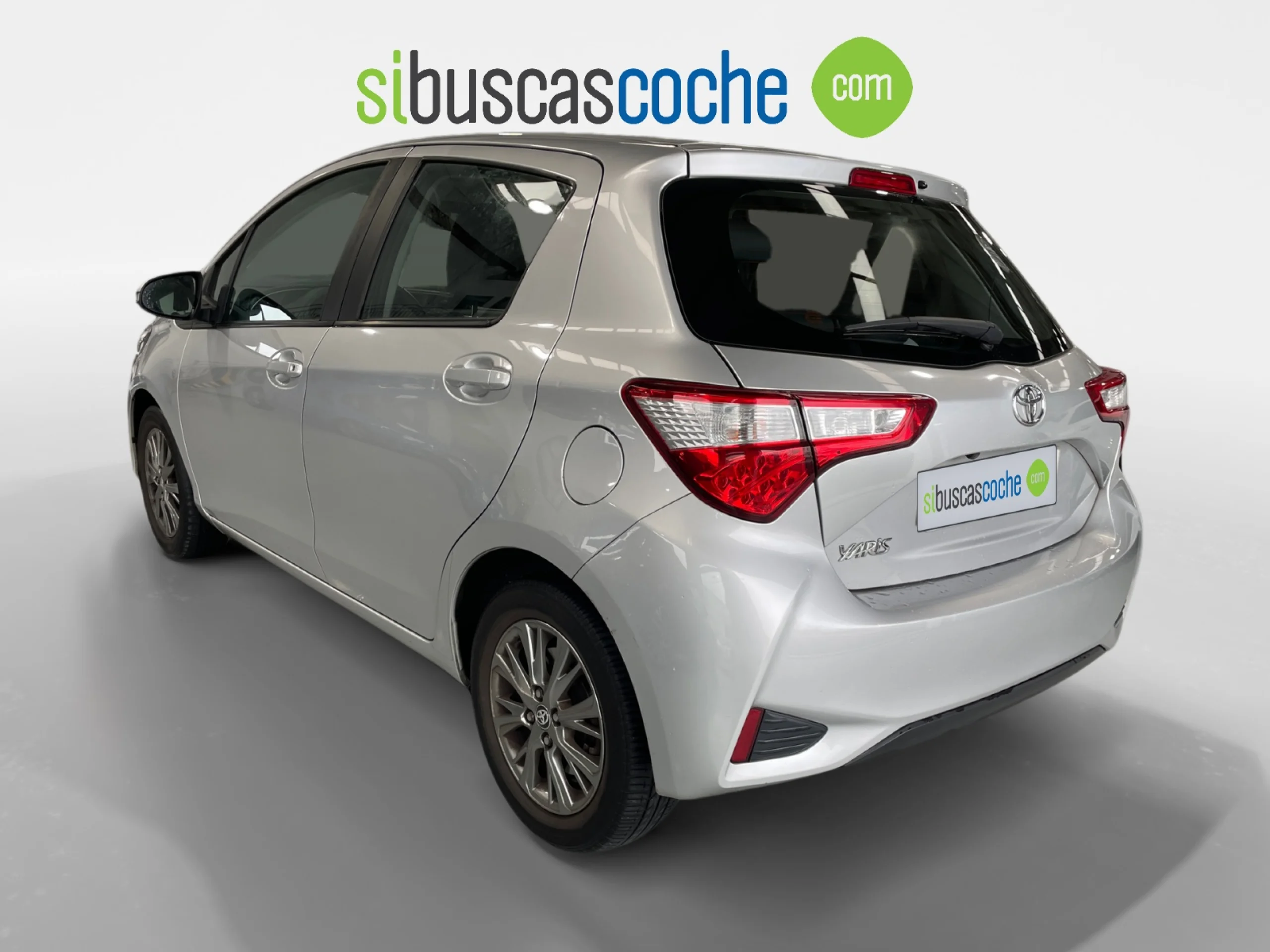 TOYOTA Yaris 1.0 70 ACTIVE - Foto 2