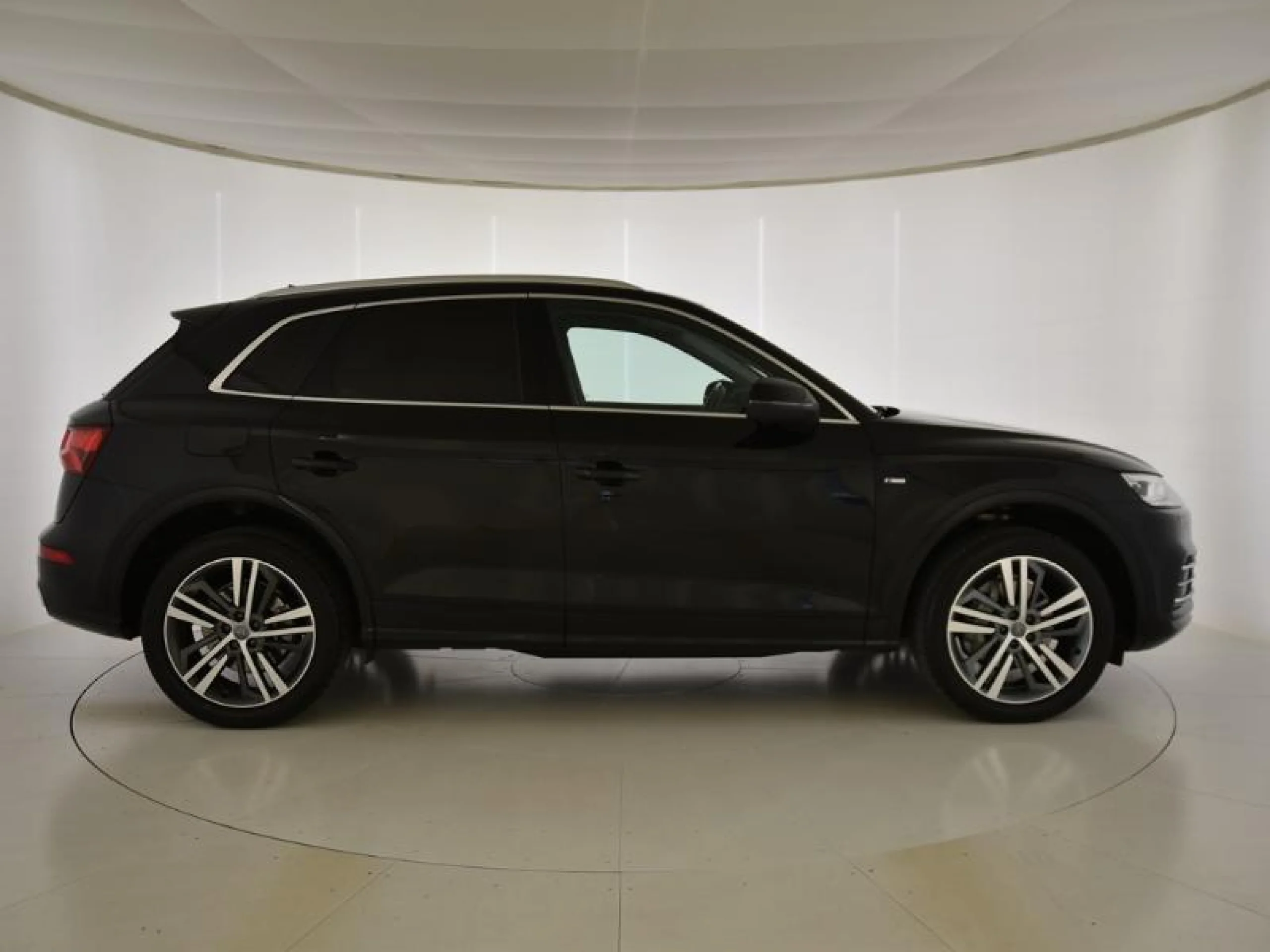 AUDI Q5 S LINE 35 TDI 120KW QUATTRO S TRONIC - Foto 3