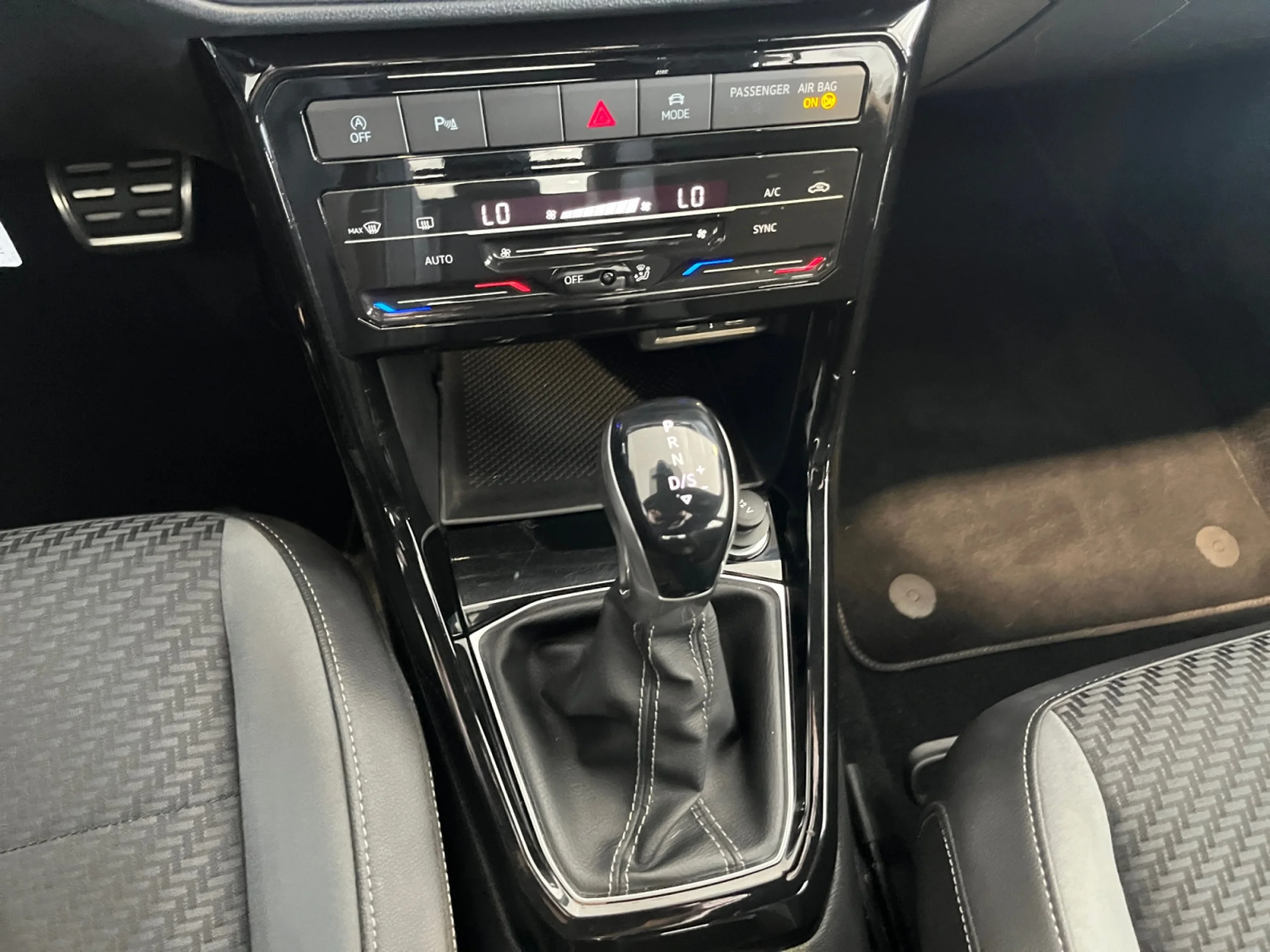 VOLKSWAGEN T CROSS SPORT 1.5 TSI 110KW (150CV) DSG - Foto 14