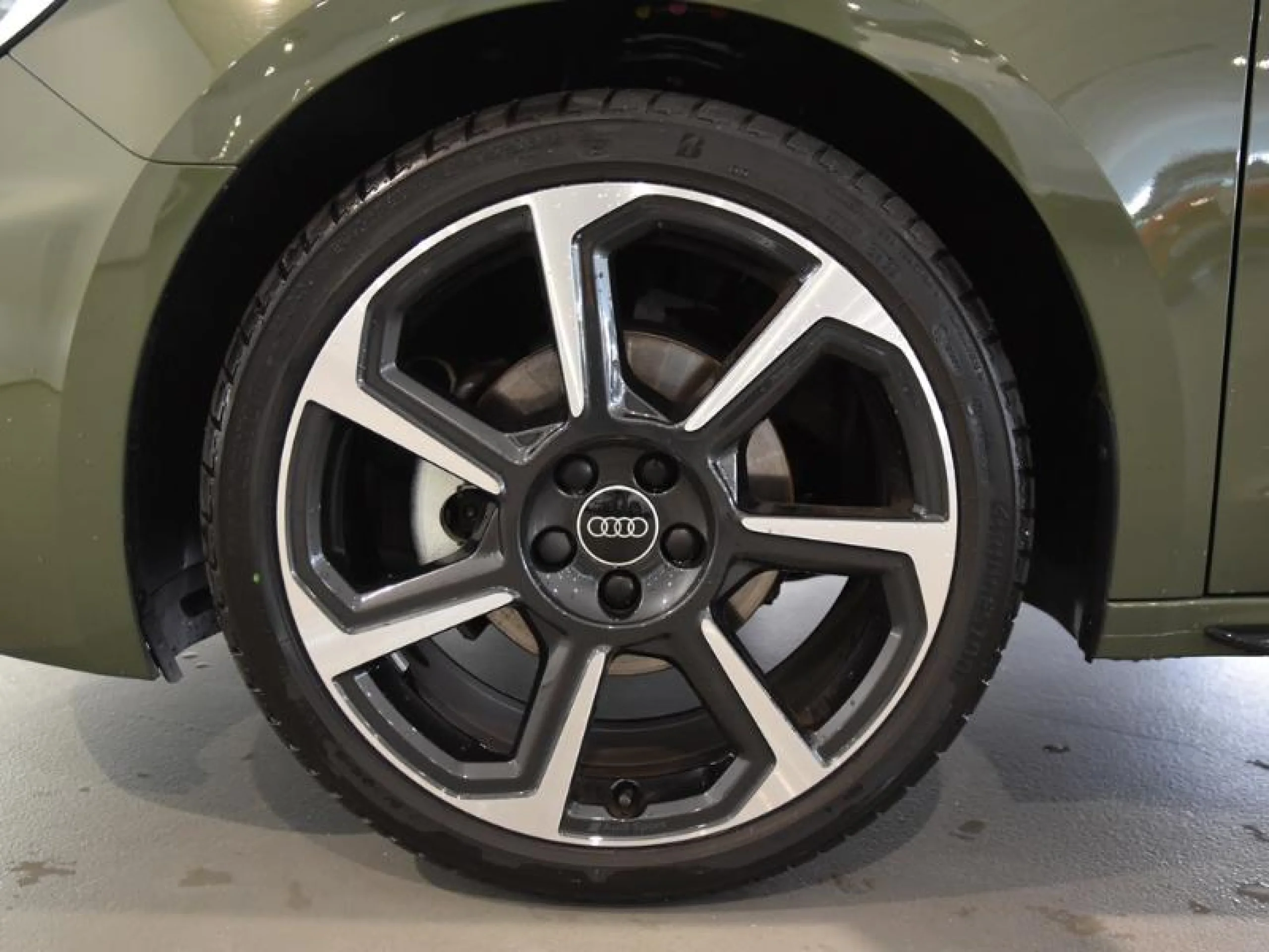 AUDI A1 SPORTBACK ADRENAL BLACK 30TFSI 85KW S TR - Foto 8