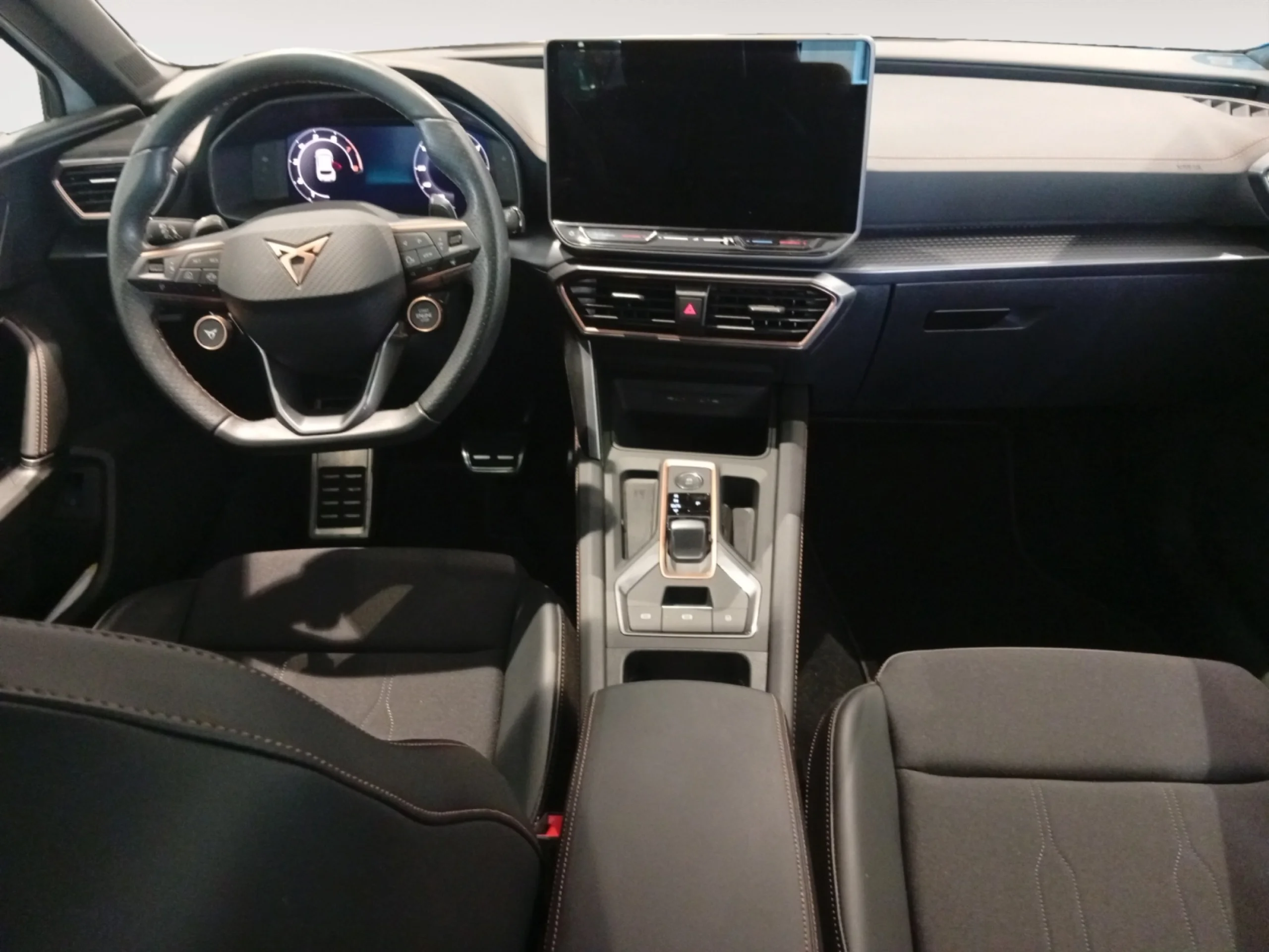 CUPRA LEON 1.5 TSI E HYBRID 150W (204CV) DSG - Foto 4