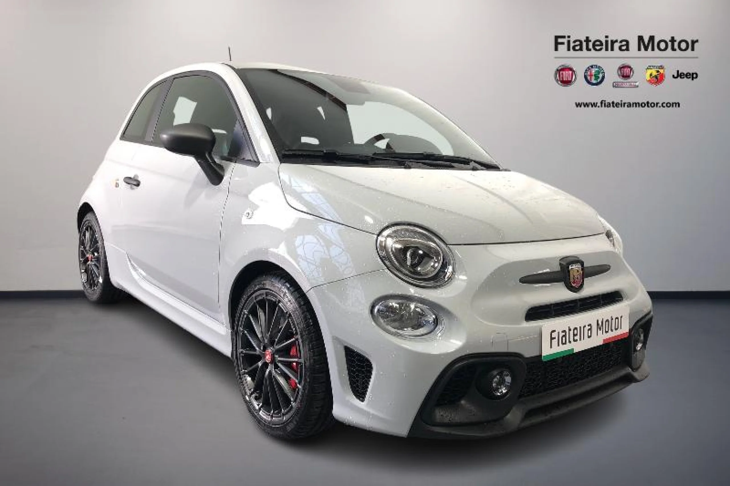 ABARTH 500 695 1.4 16V T JET 132KW (180 CV) - Foto 1