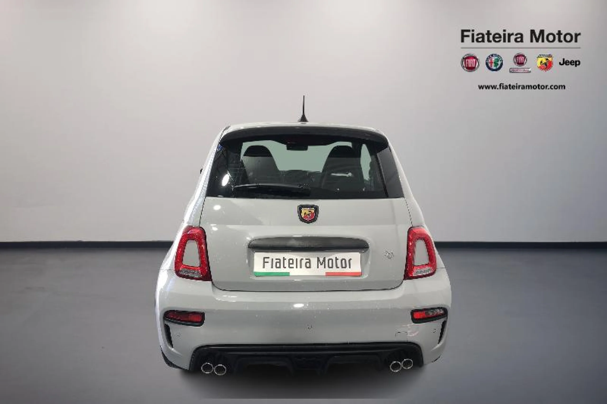 ABARTH 500 695 1.4 16V T JET 132KW (180 CV) - Foto 10