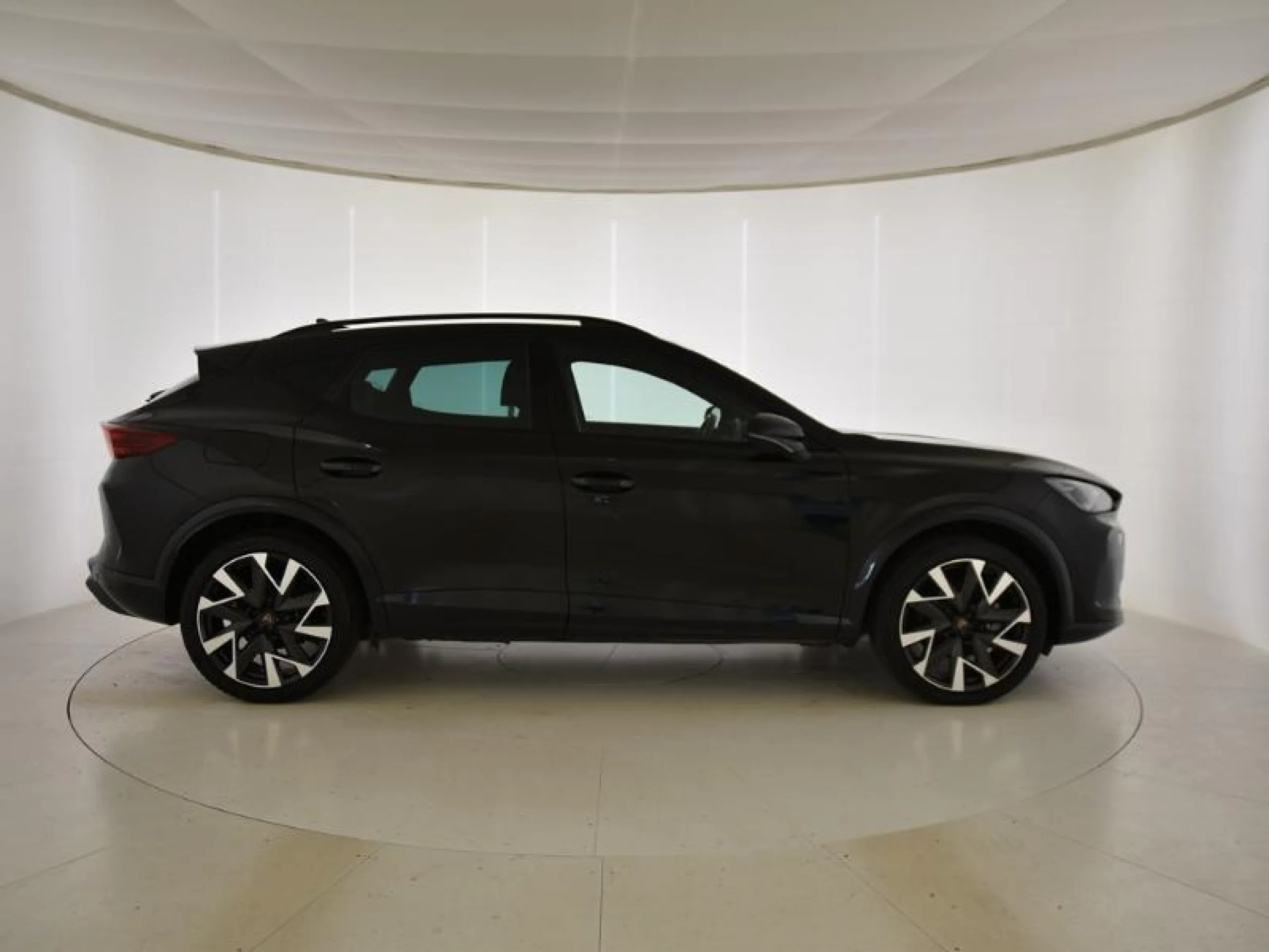 CUPRA FORMENTOR 1.5 TSI E HYBRID 150KW (204 CV) DSG - Foto 3