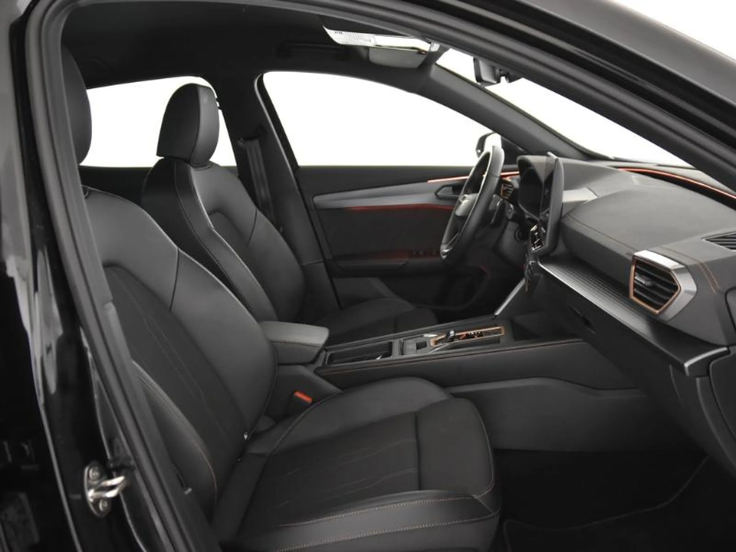 CUPRA FORMENTOR 1.5 TSI E HYBRID 150KW (204 CV) DSG - Foto 5