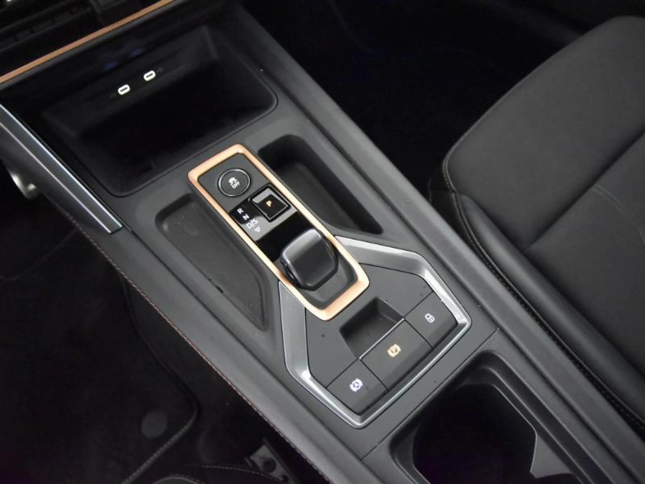 CUPRA FORMENTOR 1.5 TSI E HYBRID 150KW (204 CV) DSG - Foto 11