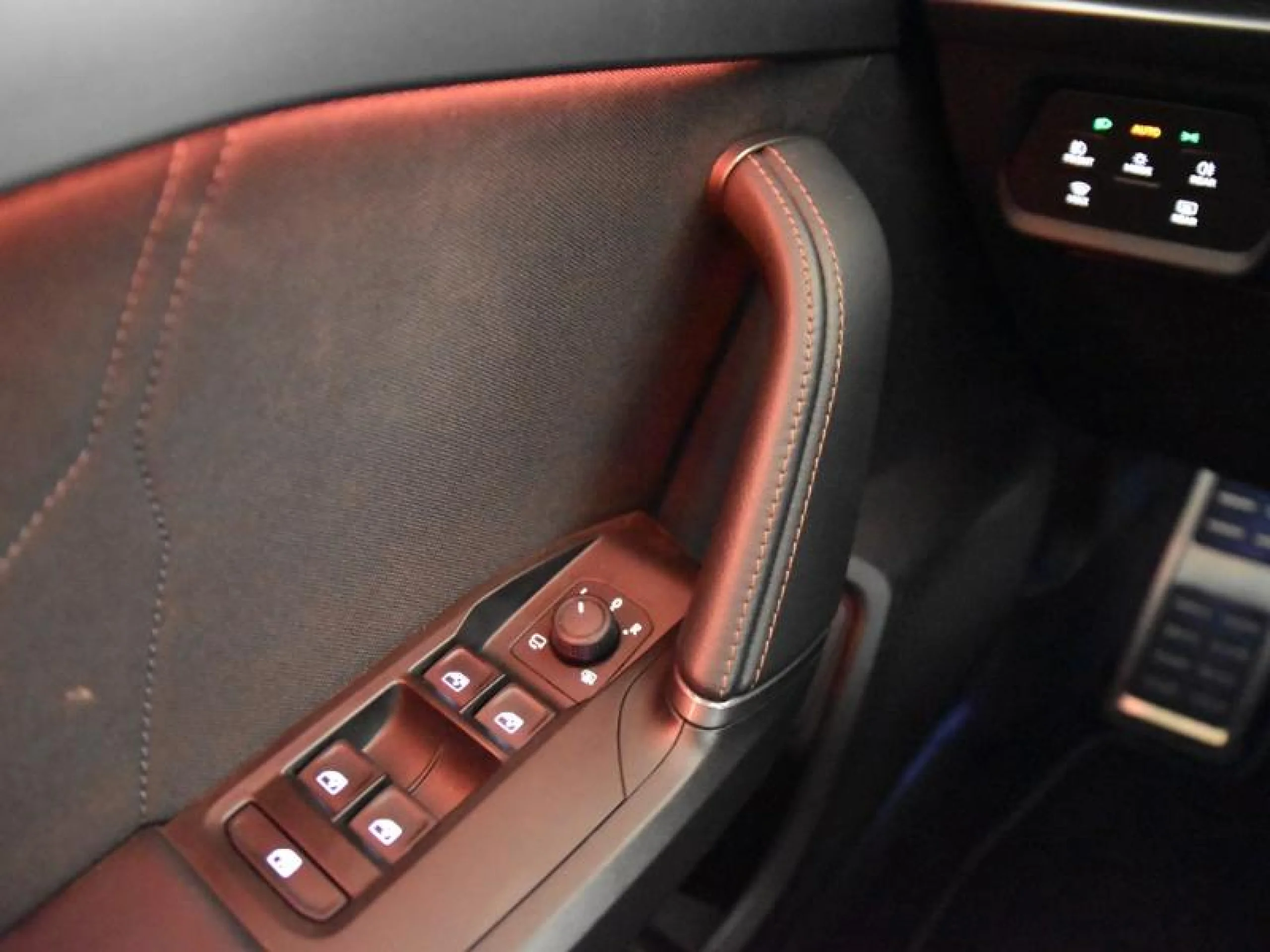 CUPRA FORMENTOR 1.5 TSI E HYBRID 150KW (204 CV) DSG - Foto 17