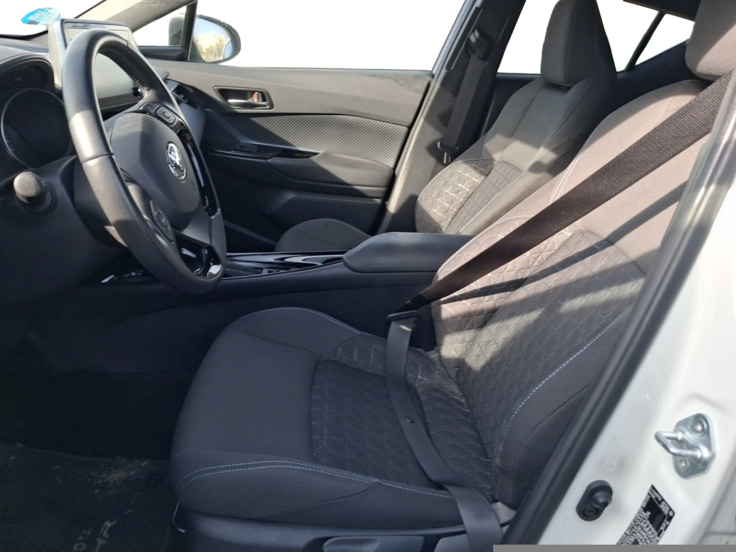 TOYOTA C HR 1.8 125H ADVANCE - Foto 7