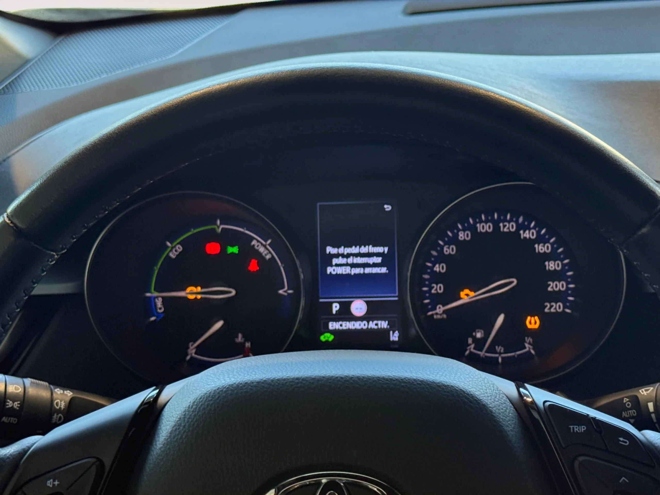 TOYOTA C HR 1.8 125H ADVANCE - Foto 10