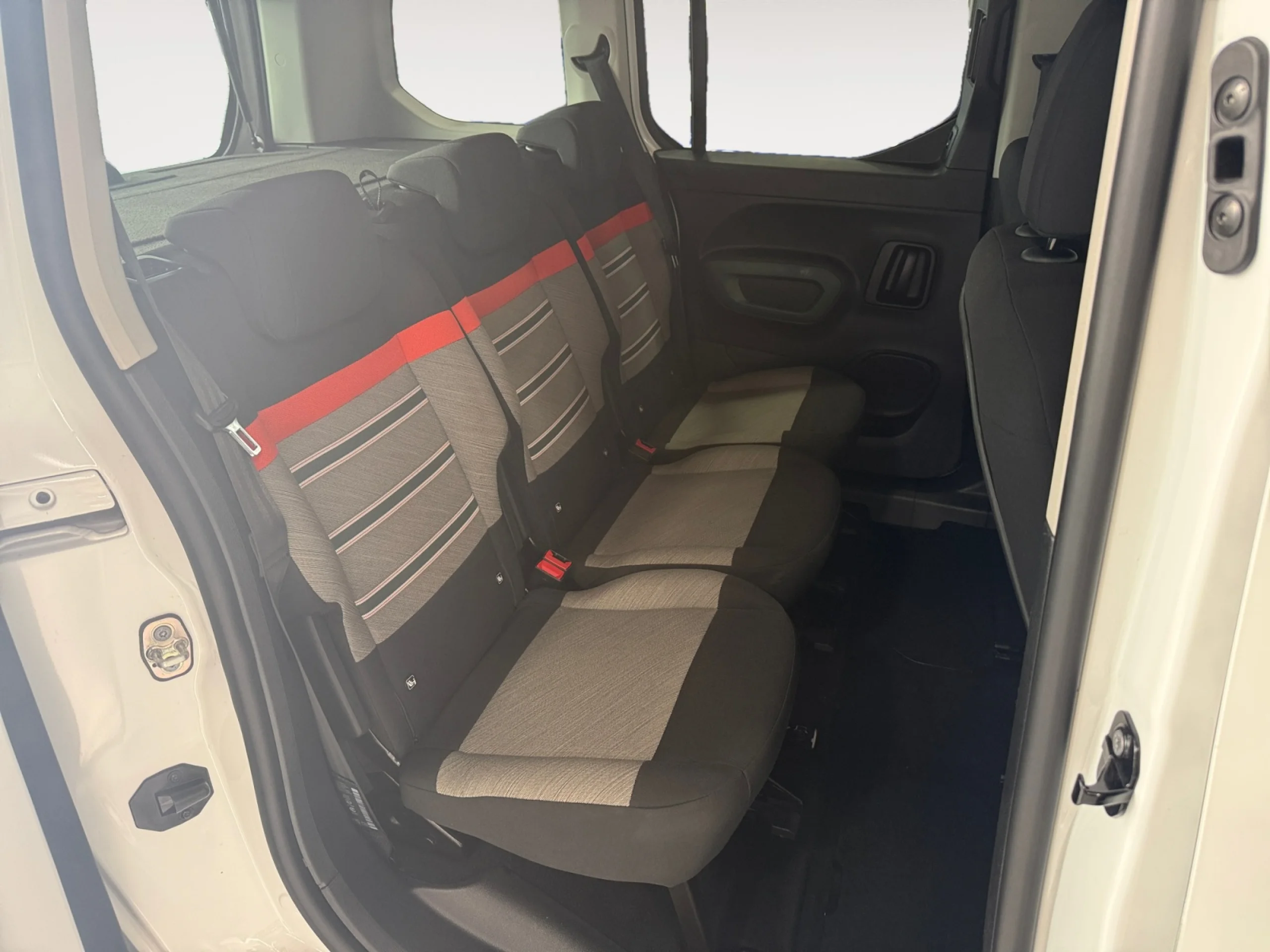 CITROEN BERLINGO TALLA M BLUEHDI 100 SHINE - Foto 6
