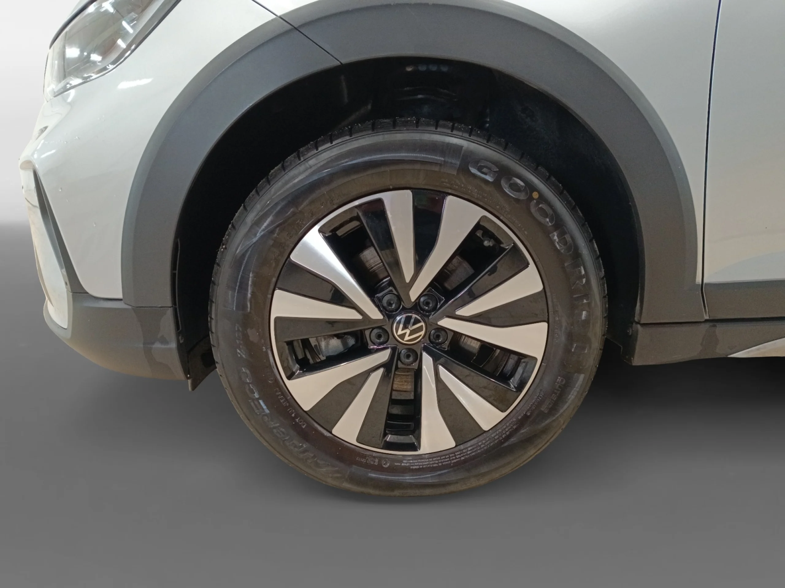 VOLKSWAGEN TAIGO LIFE 1.0 TSI 81KW (110CV) DSG - Foto 8