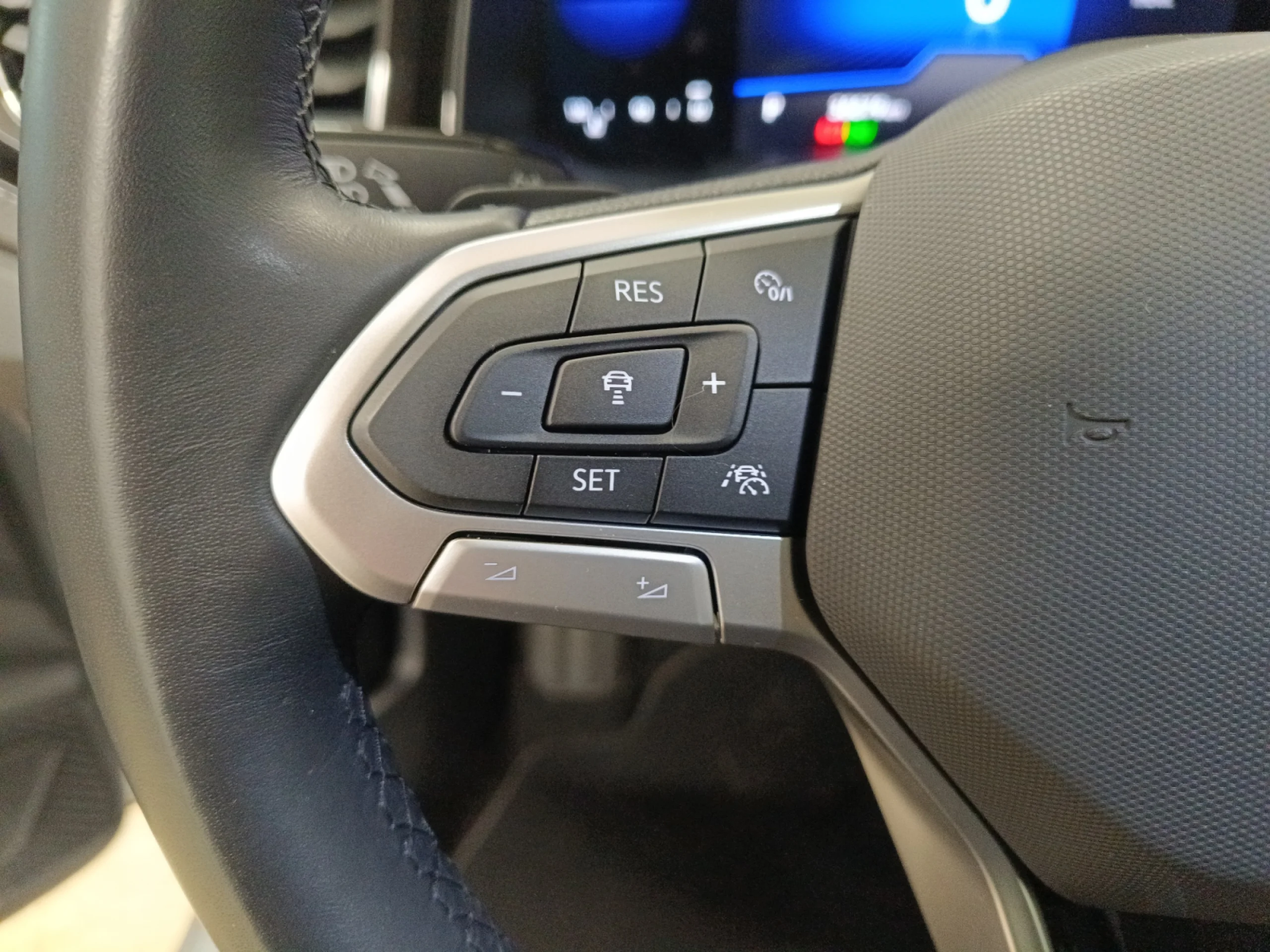 VOLKSWAGEN TAIGO LIFE 1.0 TSI 81KW (110CV) DSG - Foto 11