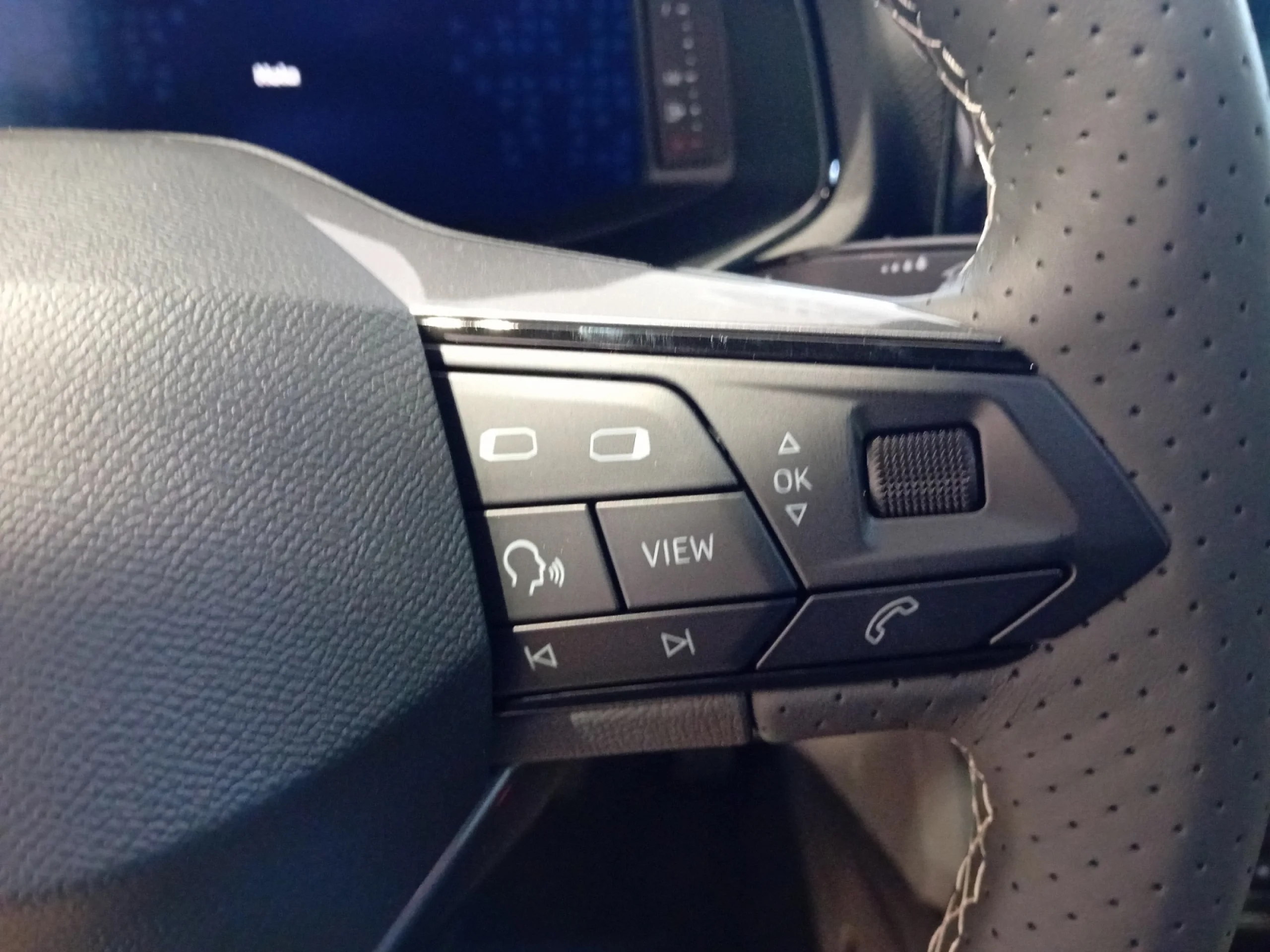 SEAT IBIZA 1.0 TSI 85KW (115CV) START&STOP FR+ - Foto 10