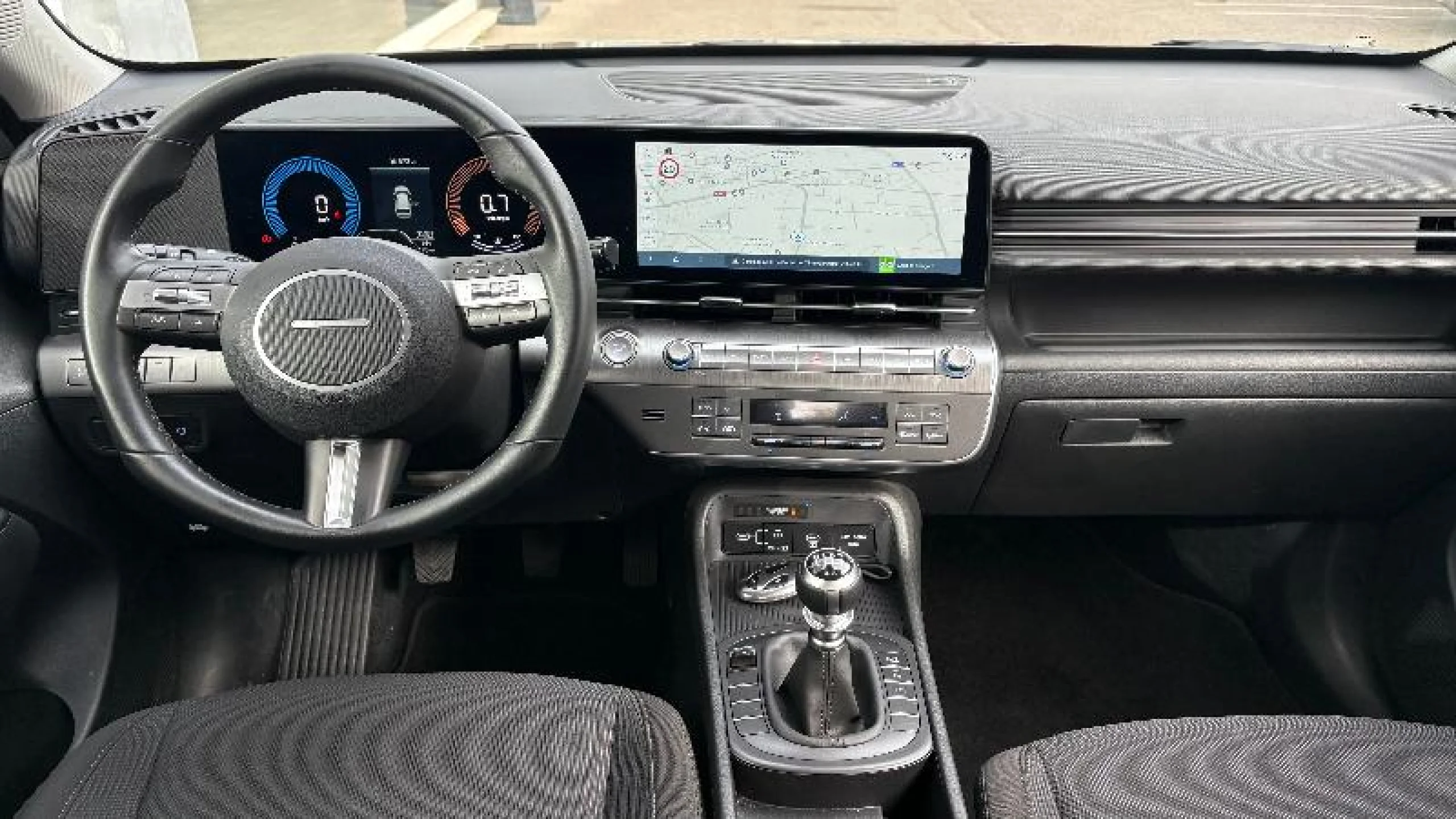 HYUNDAI KONA 1.0T 100CV 48V MAXX - Foto 12