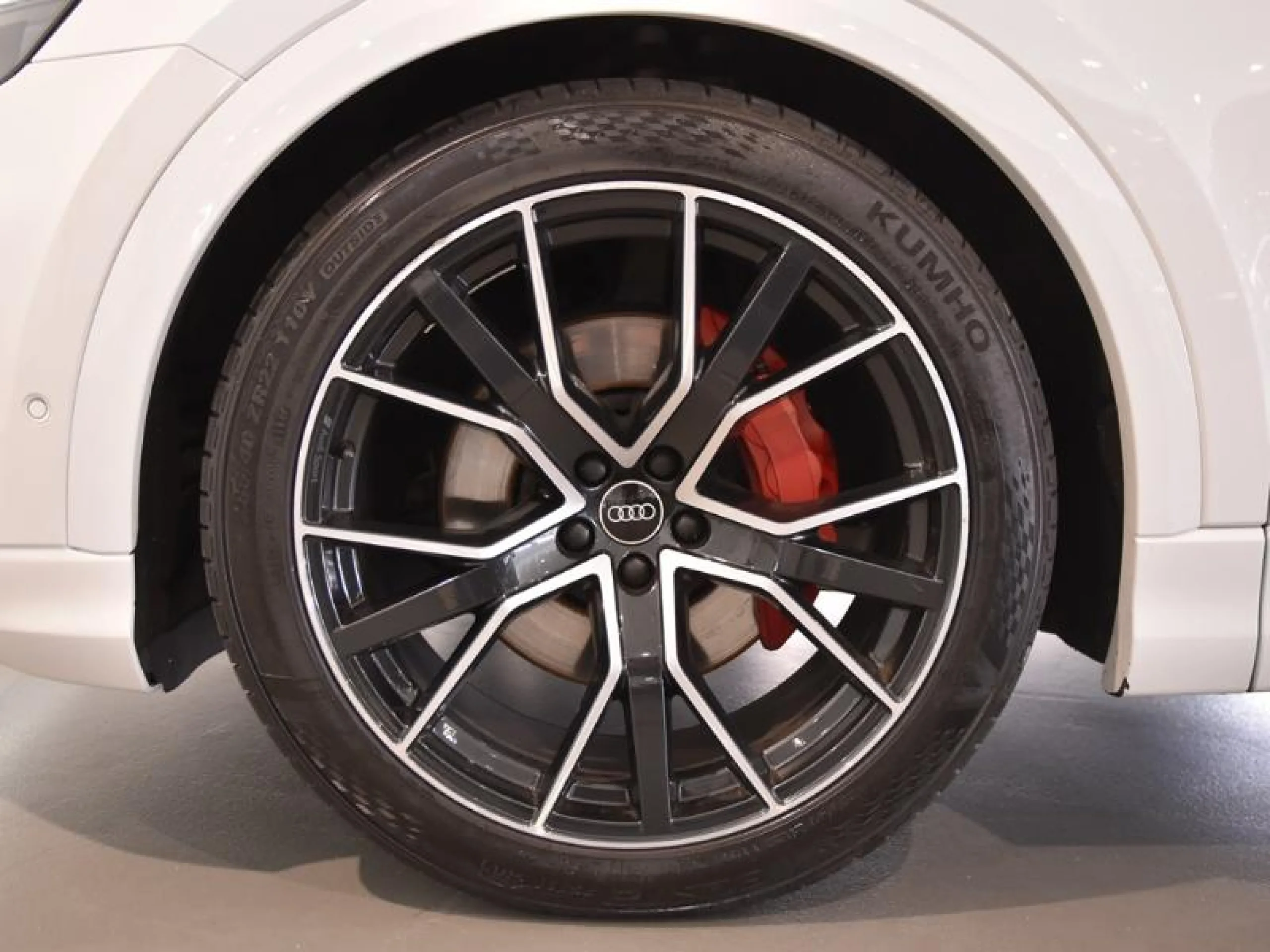 AUDI Q8 50 TDI 210KW BLACK LINE PLUS QUATTRO TIP - Foto 8