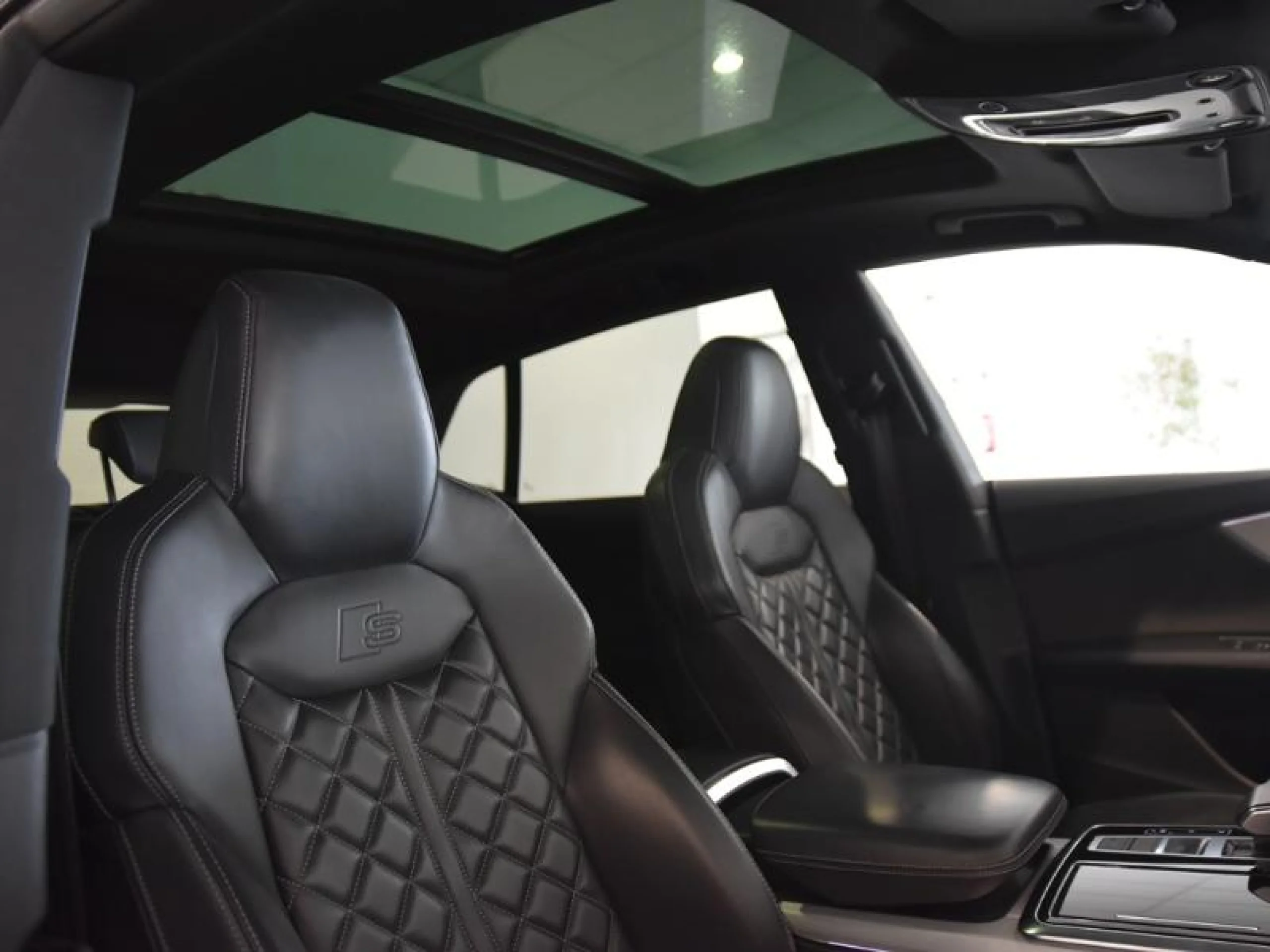 AUDI Q8 50 TDI 210KW BLACK LINE PLUS QUATTRO TIP - Foto 9