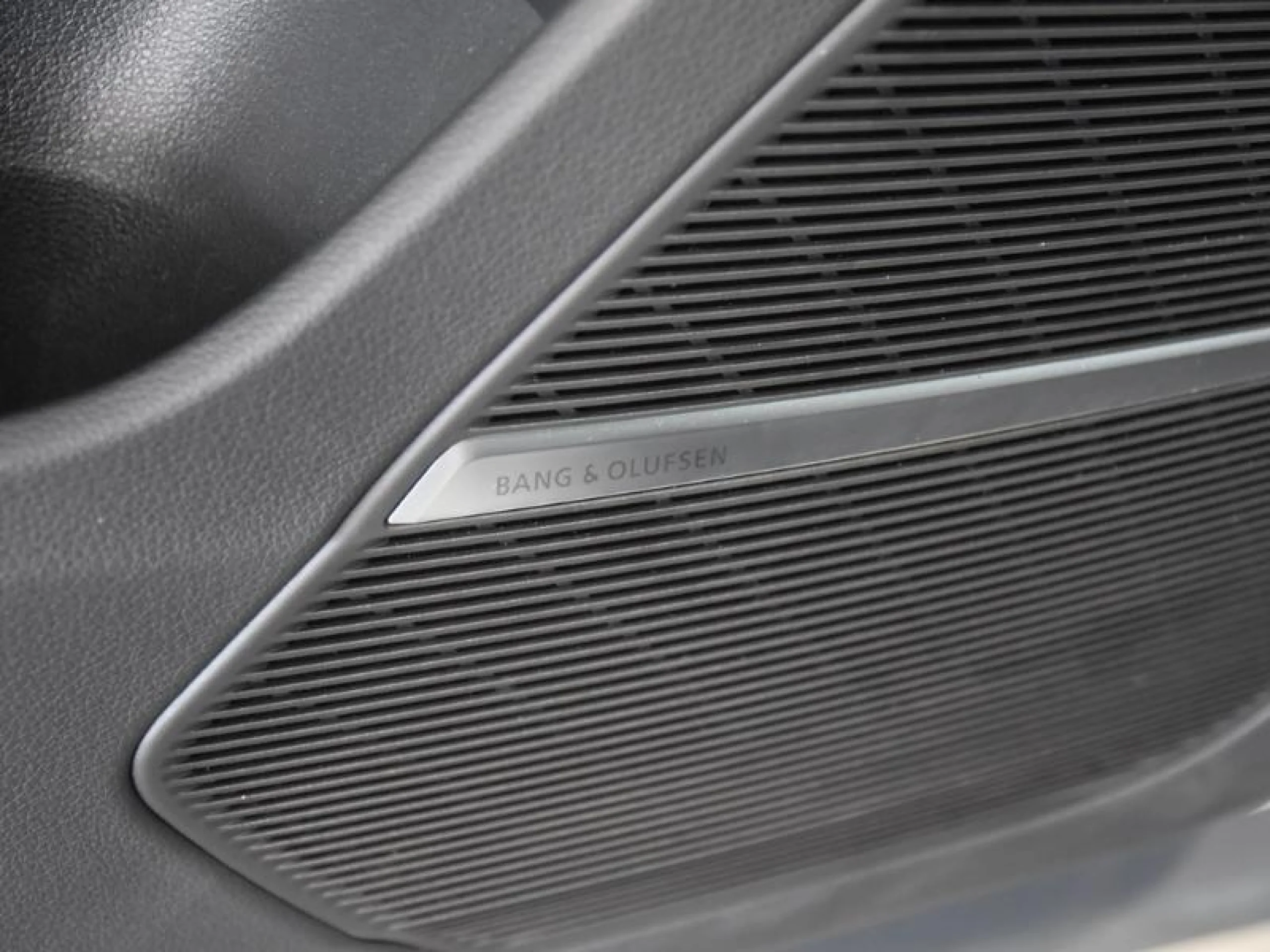 AUDI Q8 50 TDI 210KW BLACK LINE PLUS QUATTRO TIP - Foto 18