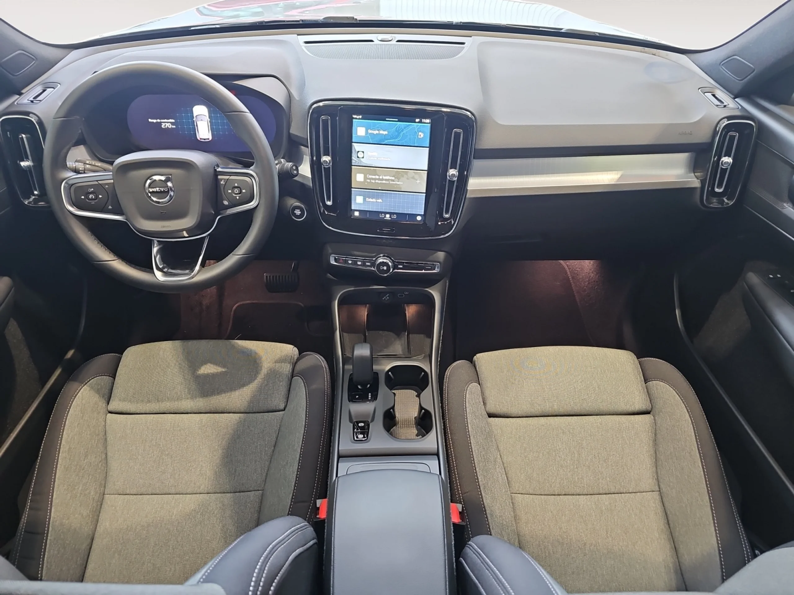 VOLVO XC40 2.0 B3 G CORE AUTO - Foto 4