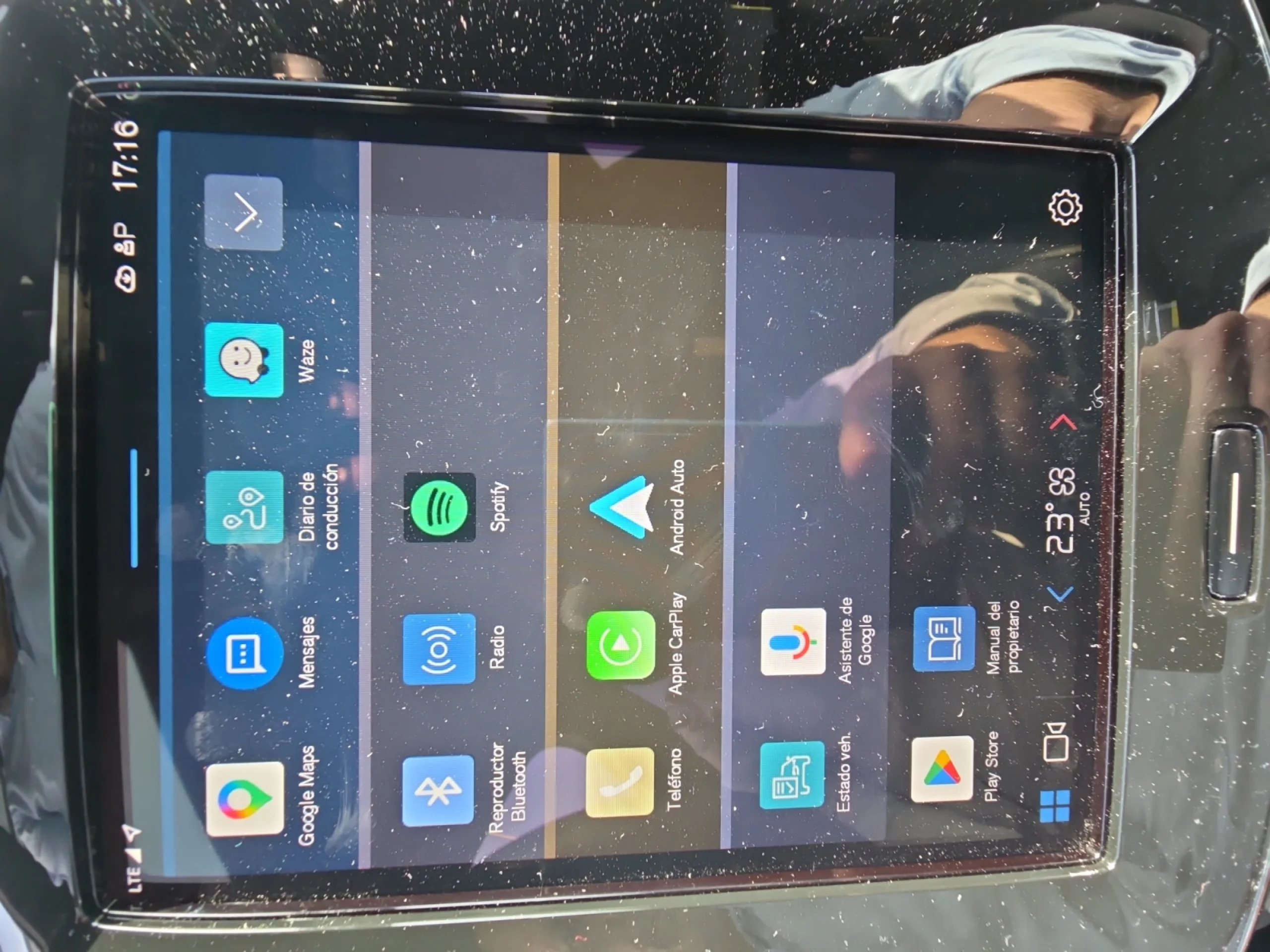 VOLVO XC40 2.0 B3 G CORE AUTO - Foto 12