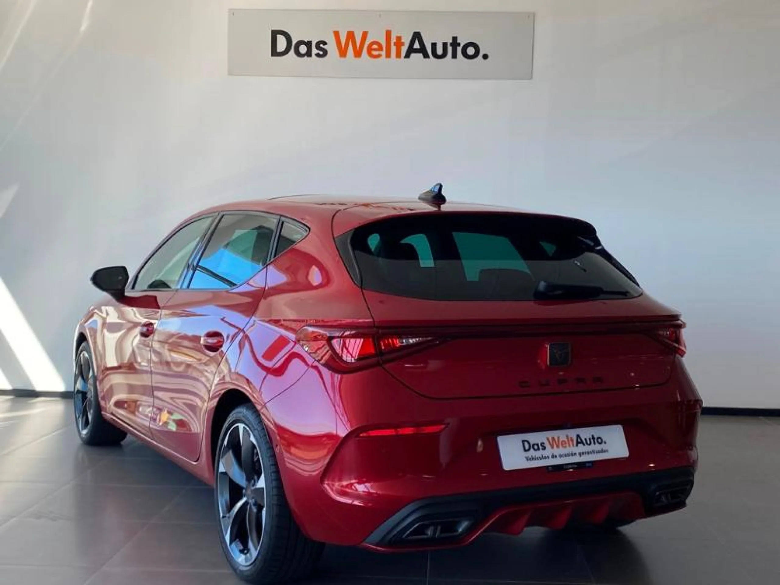 CUPRA LEON 1.5 ETSI 110KW 150CV) DSG - Foto 2