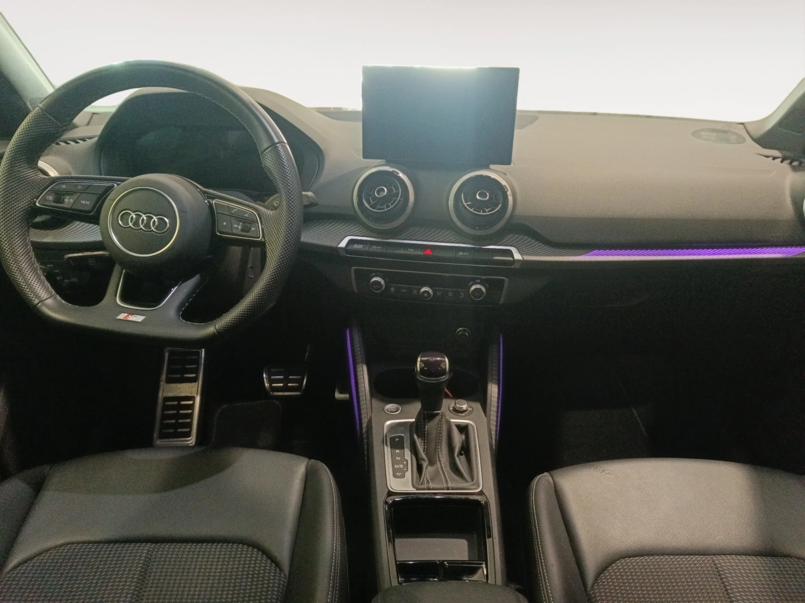 AUDI Q2 ADRENALIN EDITION 35 TDI 110KW S TRONIC - Foto 4