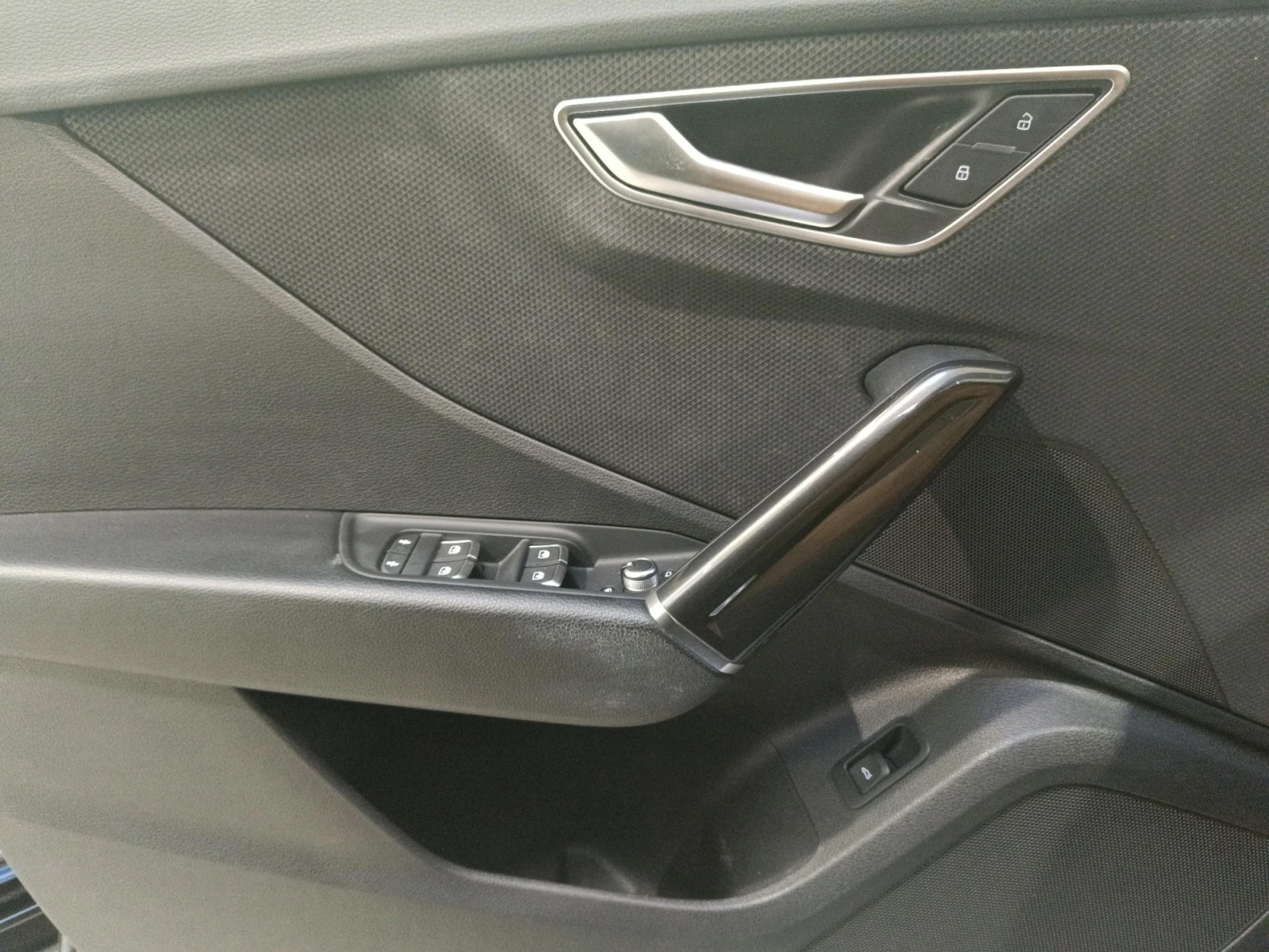 AUDI Q2 ADRENALIN EDITION 35 TDI 110KW S TRONIC - Foto 12