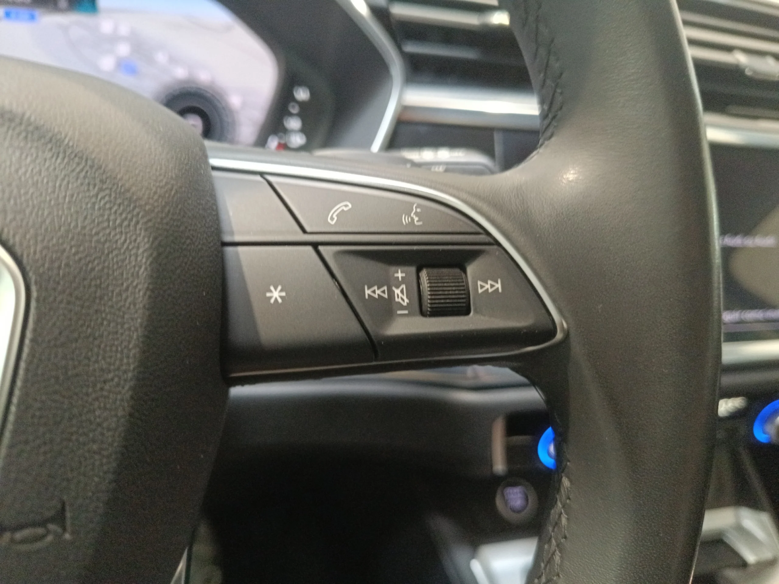 AUDI Q3 SPORTBACK ADVANCED 35 TDI 110KW (150CV) S TRONIC - Foto 9