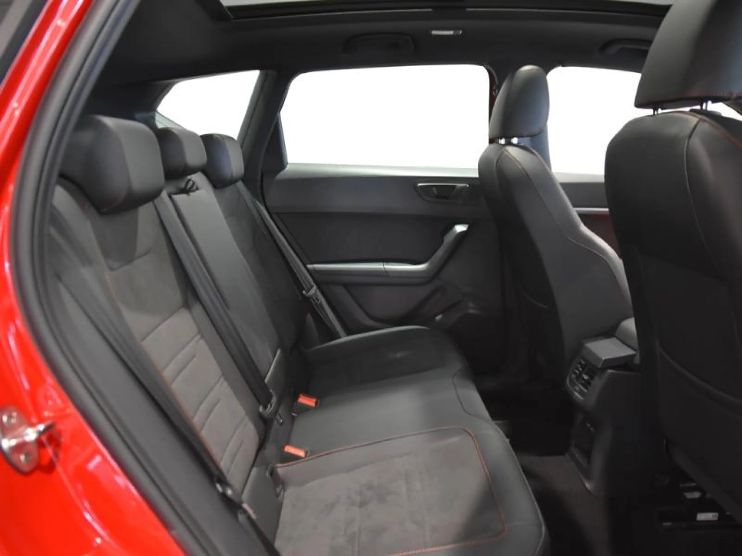 SEAT ATECA 1.5 TSI 110KW (150CV) FR 75 ANIVERSARIO - Foto 6