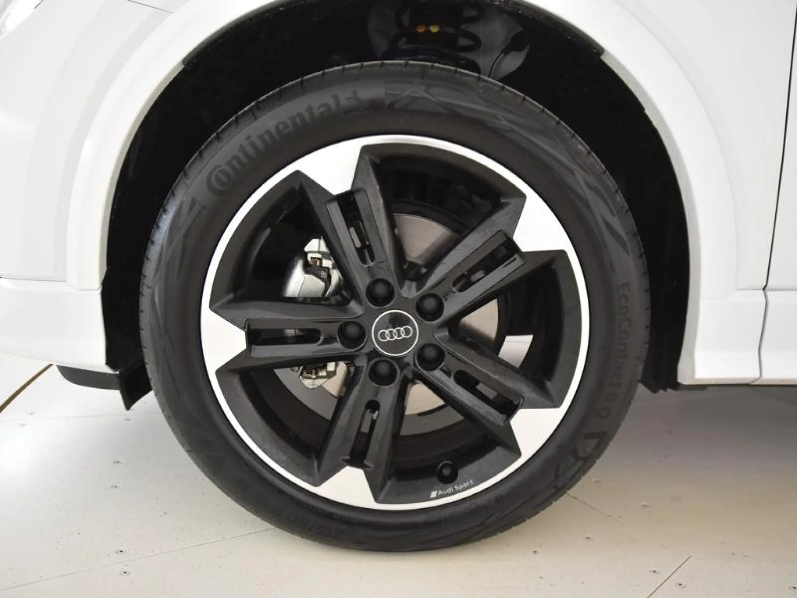 AUDI Q2 S LINE 30 TFSI 85KW (116CV) - Foto 8