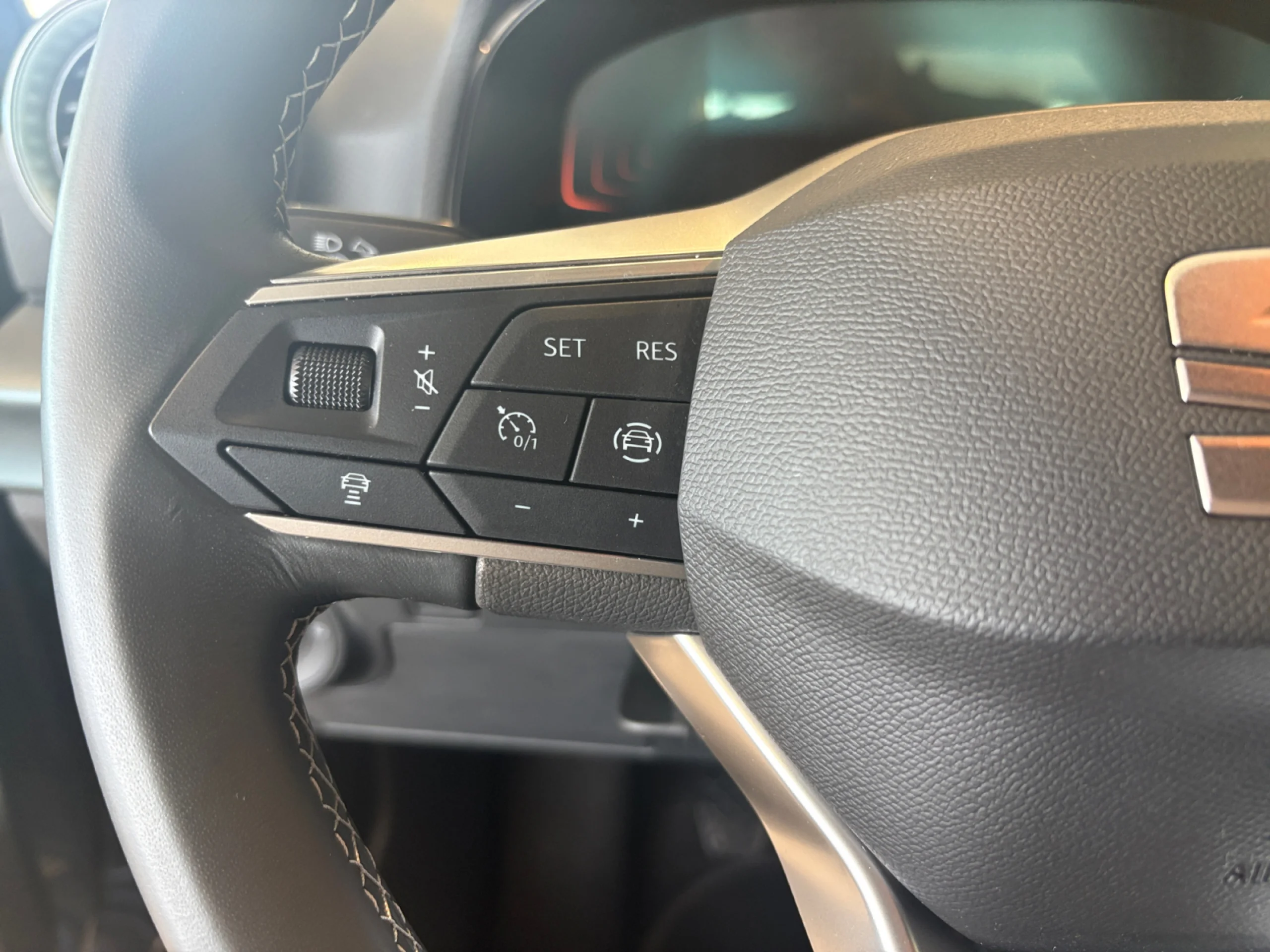 SEAT ARONA 1.0 TSI 85KW (115CV) XPERIENCE - Foto 10