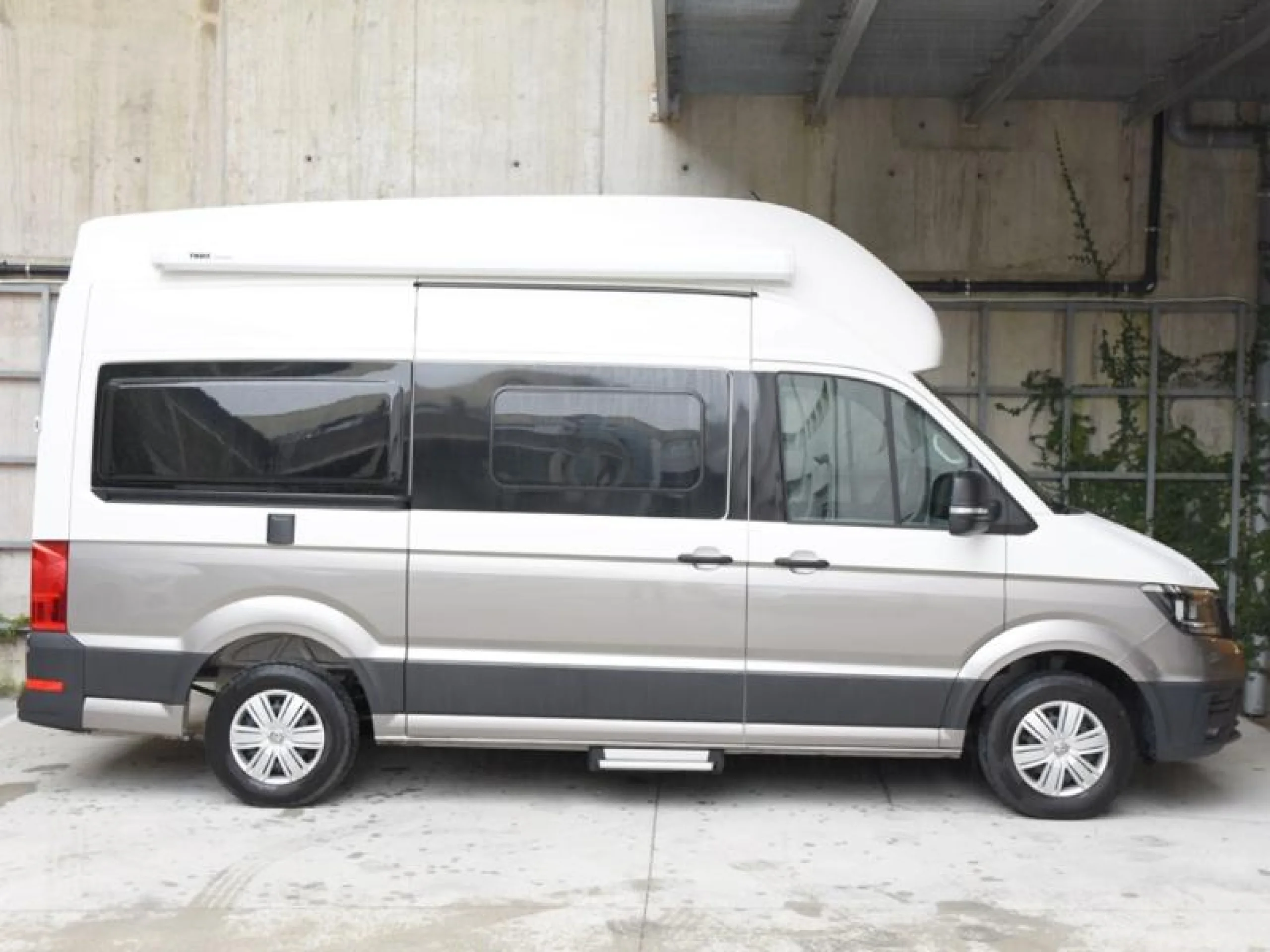VOLKSWAGEN CRAFTER GRAND CALIFORNIA 600 2.0 TDI SCR BMT AUTOMATICA - Foto 3