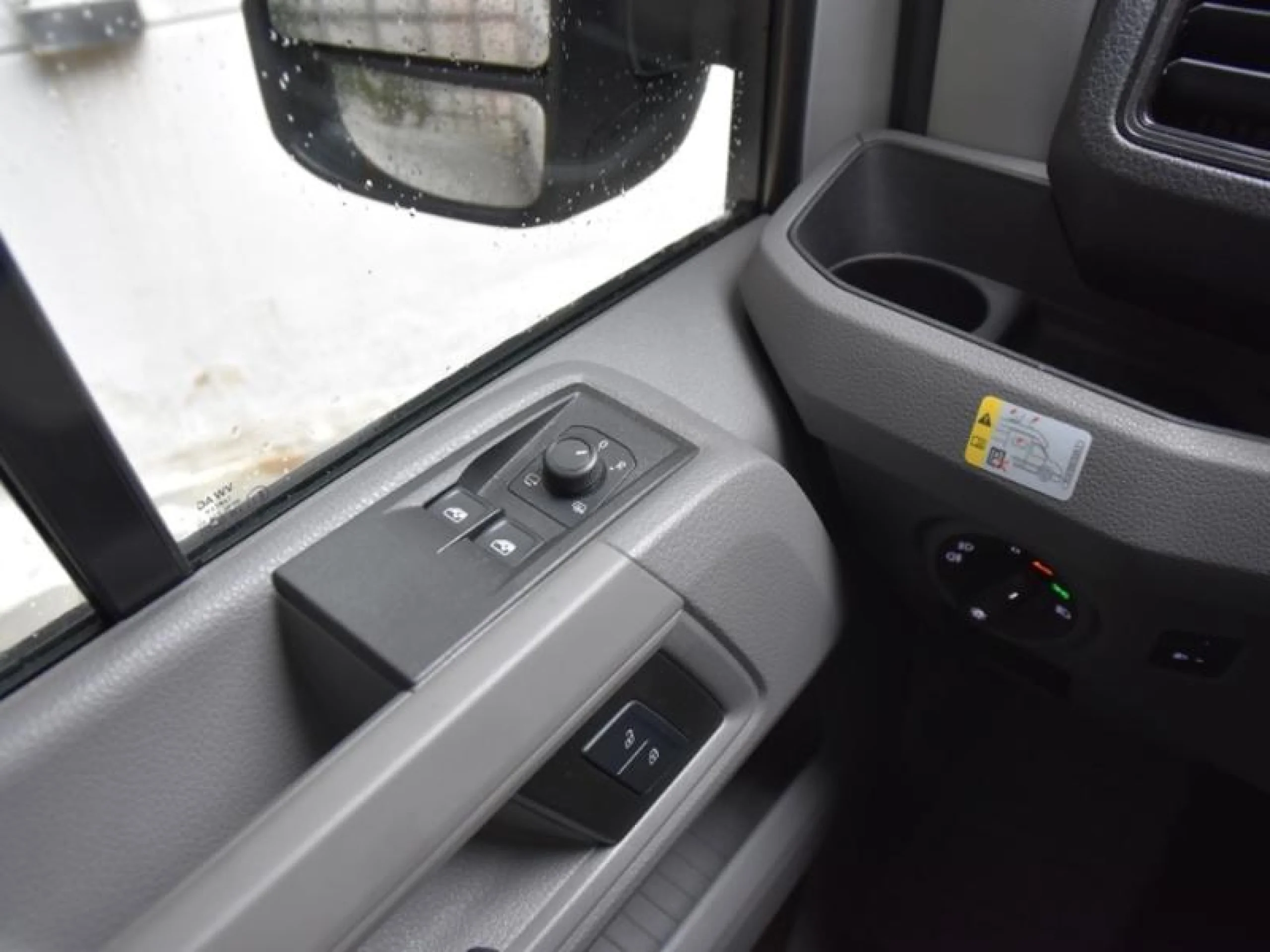 VOLKSWAGEN CRAFTER GRAND CALIFORNIA 600 2.0 TDI SCR BMT AUTOMATICA - Foto 24