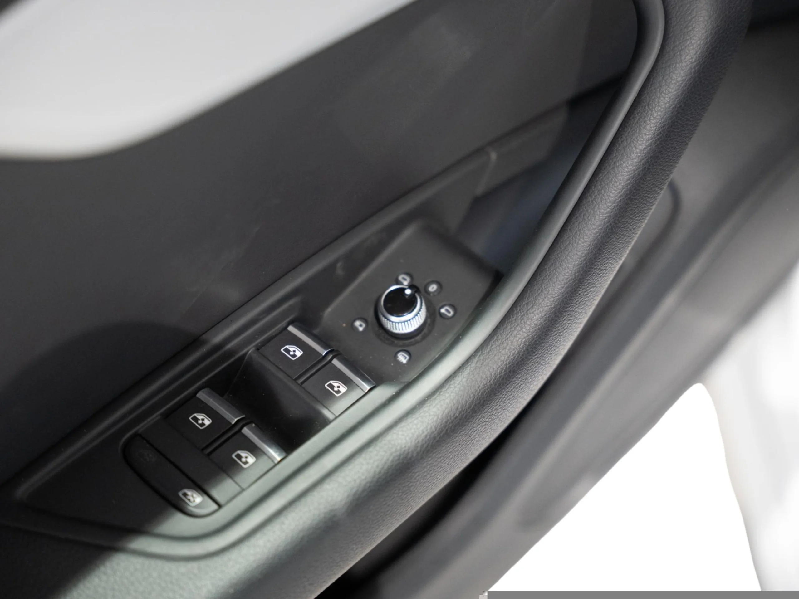 AUDI A4 AVANT S LINE 35 TDI 120KW S TRONIC - Foto 14