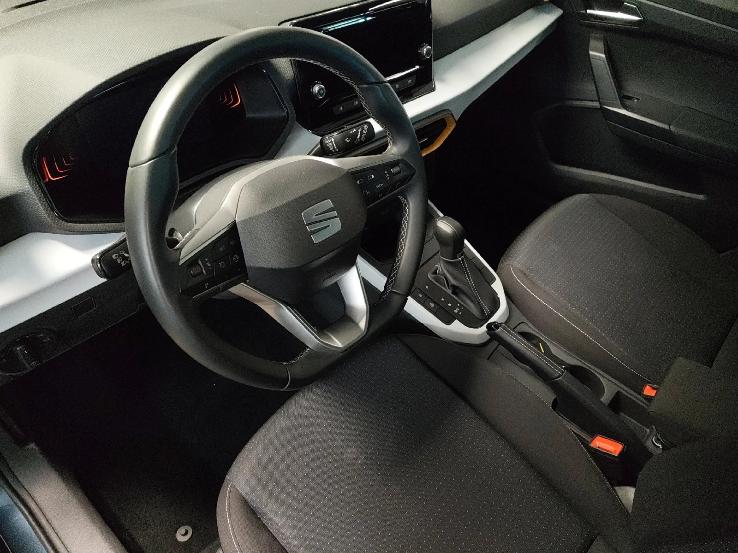 SEAT ARONA 1.0 TSI 85KW DSG STYLE SPECIAL EDITION - Foto 9