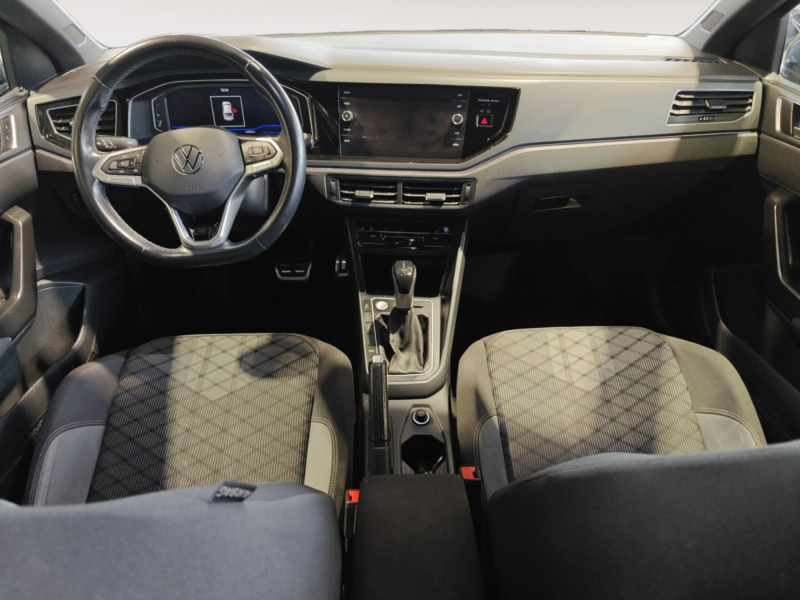 VOLKSWAGEN TAIGO R LINE 1.0 TSI 81KW (110CV) DSG - Foto 4