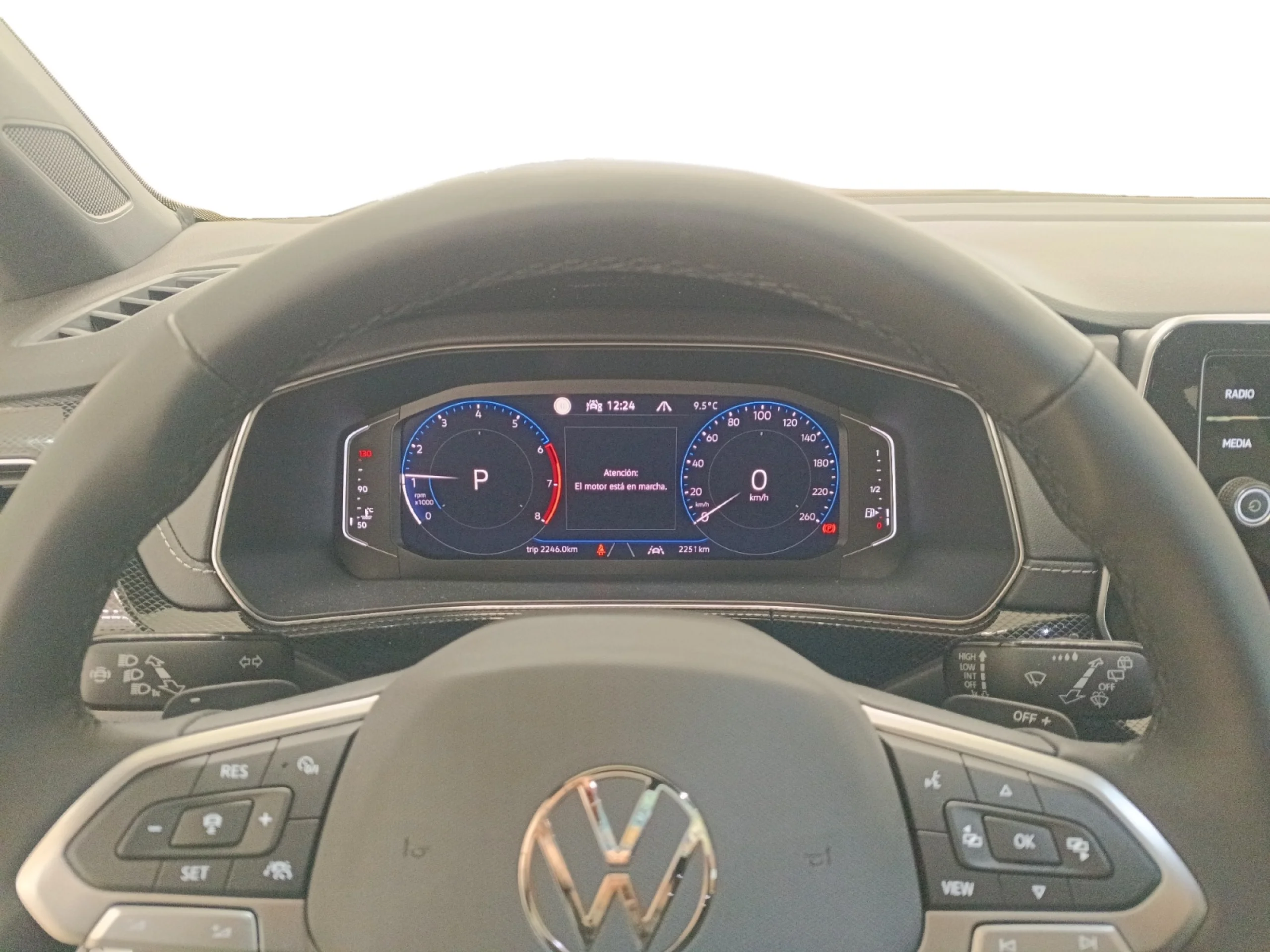 VOLKSWAGEN T CROSS R LINE 1.5 TSI 110KW (150CV) DSG - Foto 9