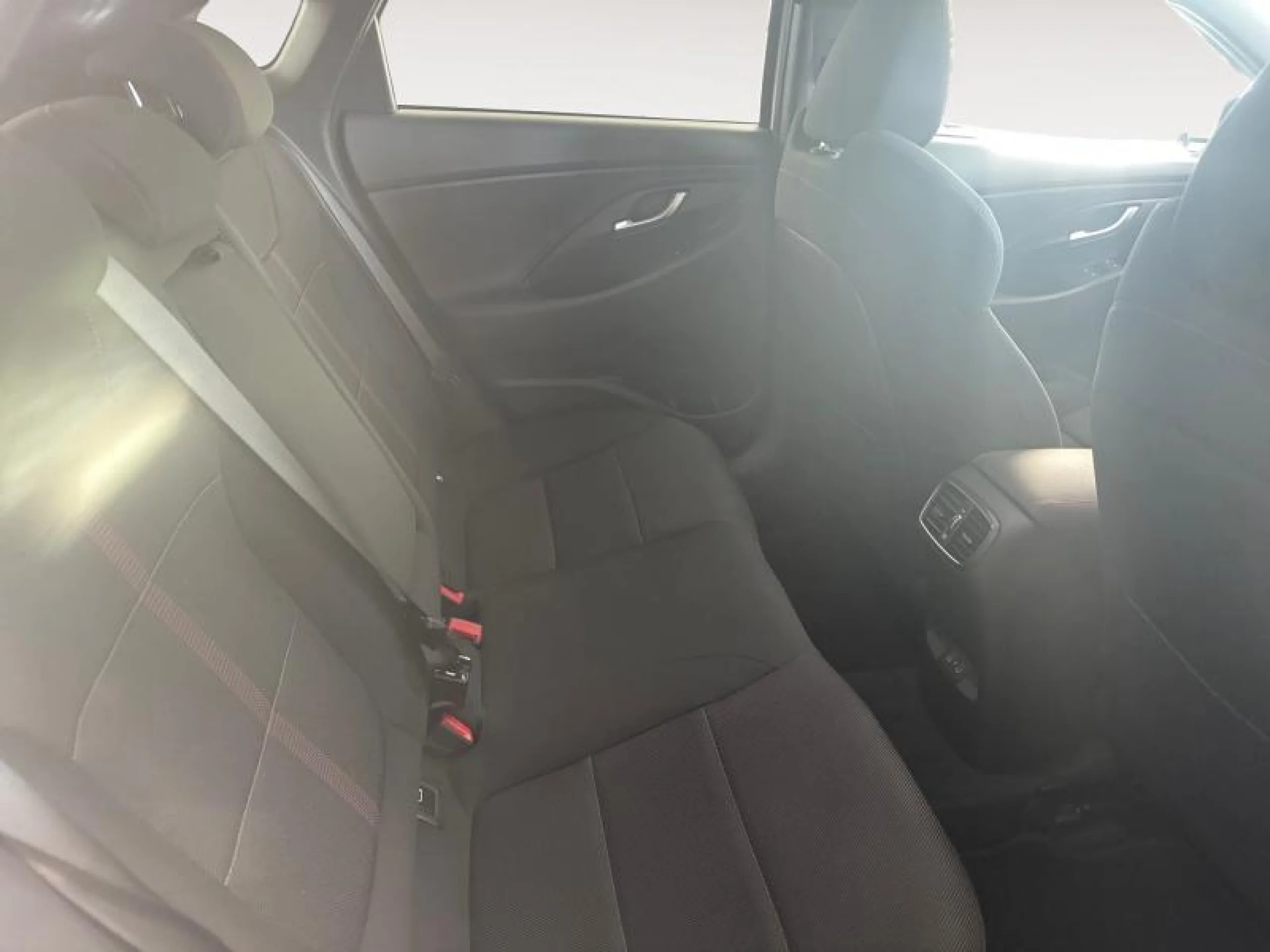 HYUNDAI I30 1.5 TGDI 48V N LINE FASTBACK DCT - Foto 8