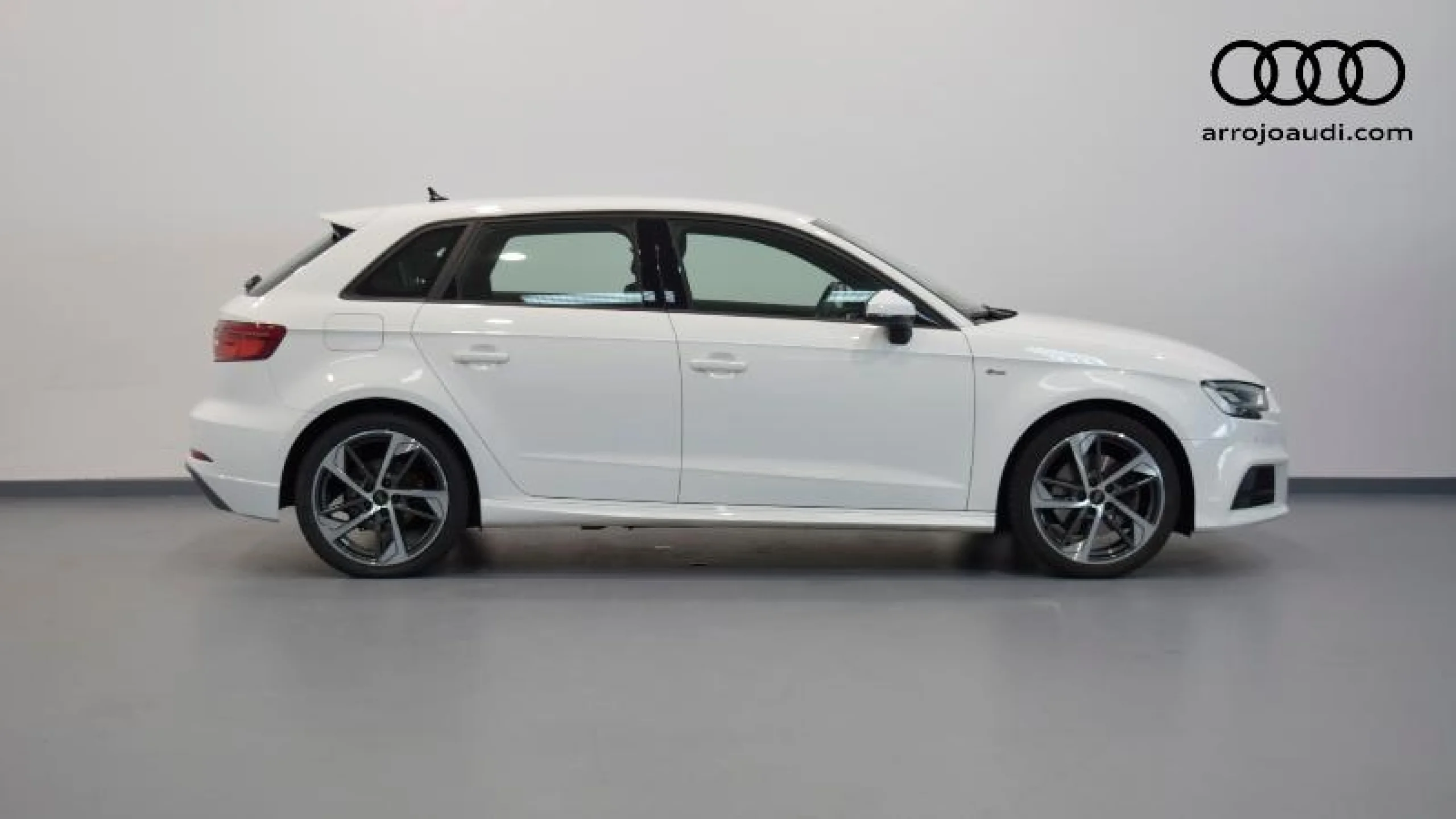 AUDI A3 SPORTBACKALL IN EDIT 35 TDI 110KW S TRON - Foto 3