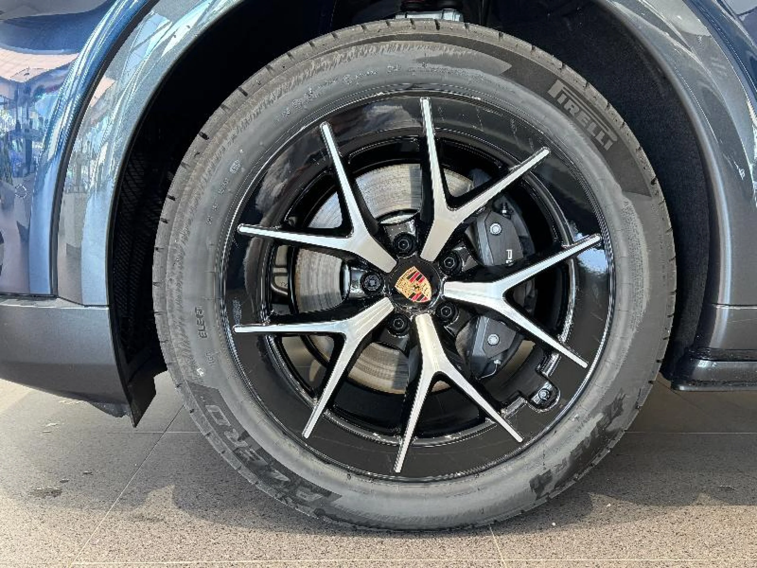 PORSCHE CAYENNE ELECTRIC - Foto 24